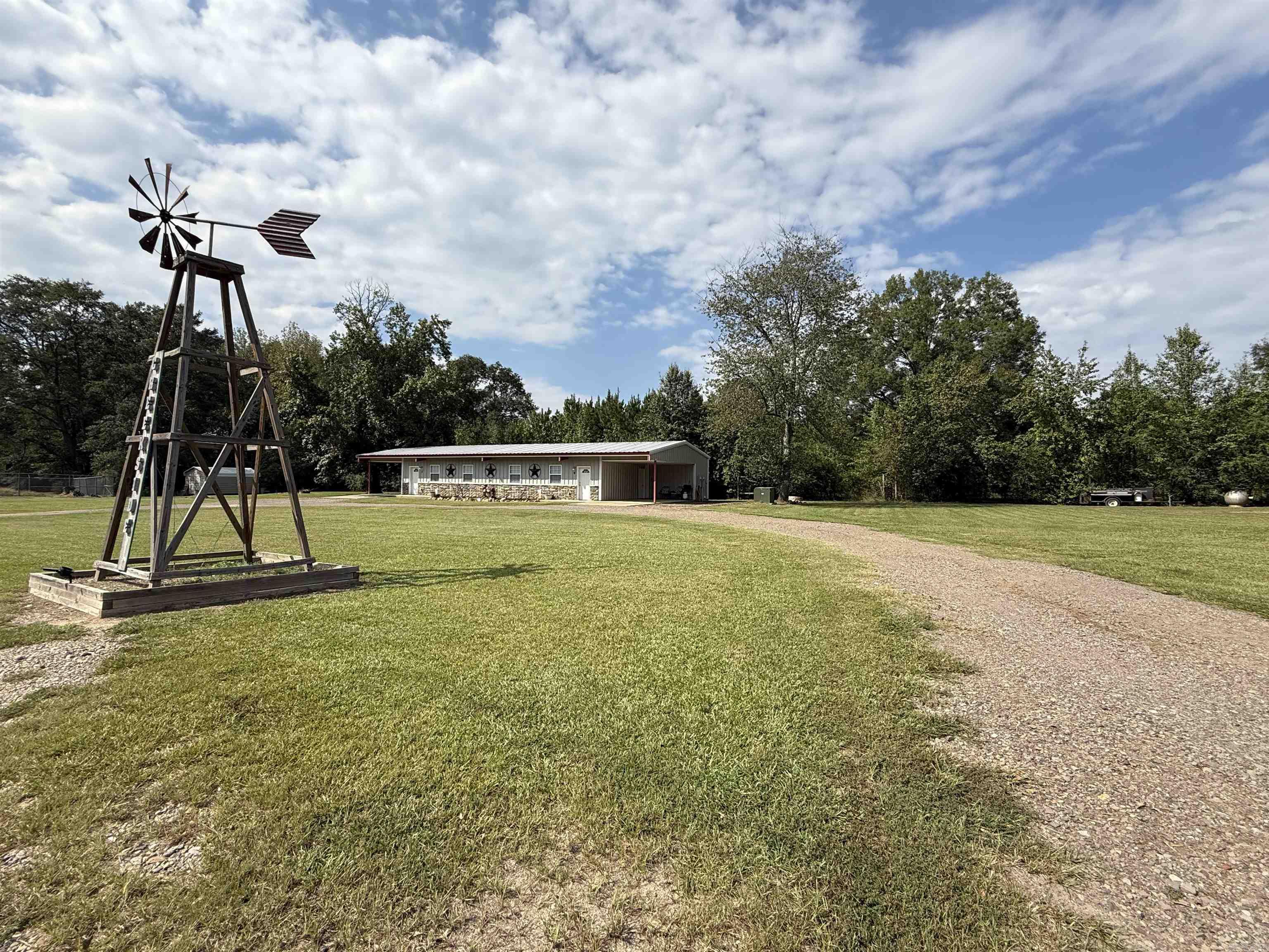 409 E 13th  Murfreesboro, AR