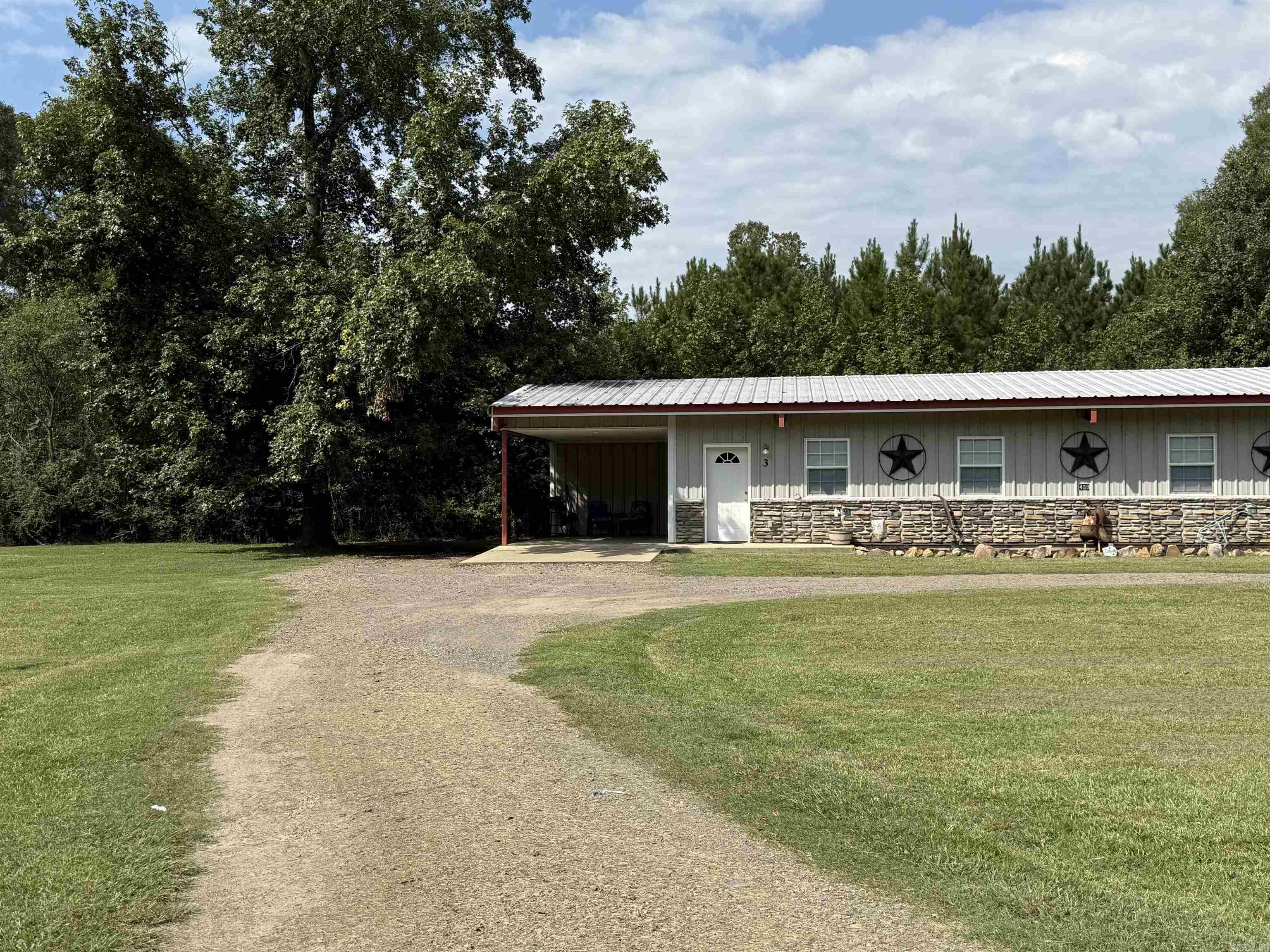 409 E 13th  Murfreesboro, AR