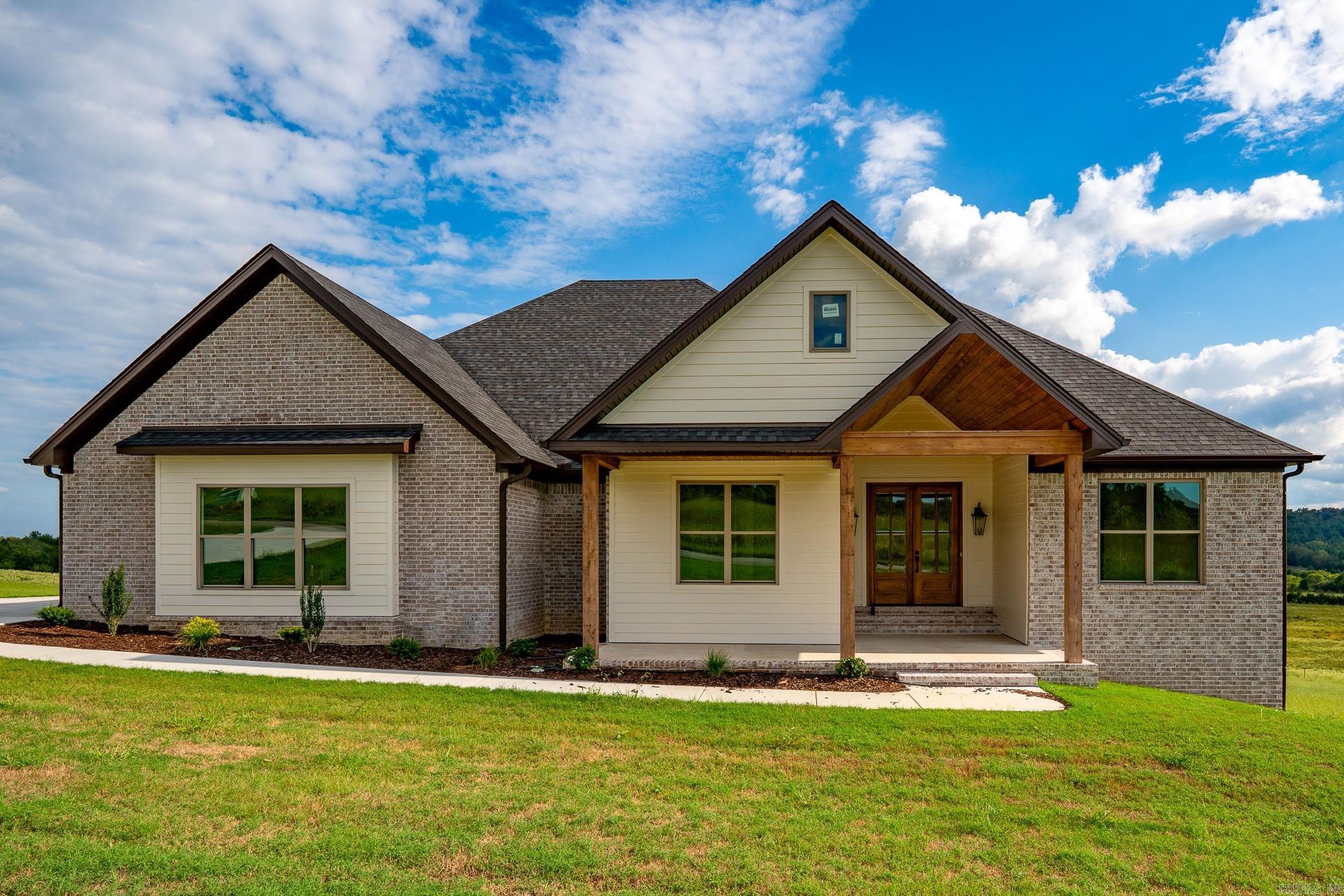 268 Castleberry Road  Greenbrier, AR