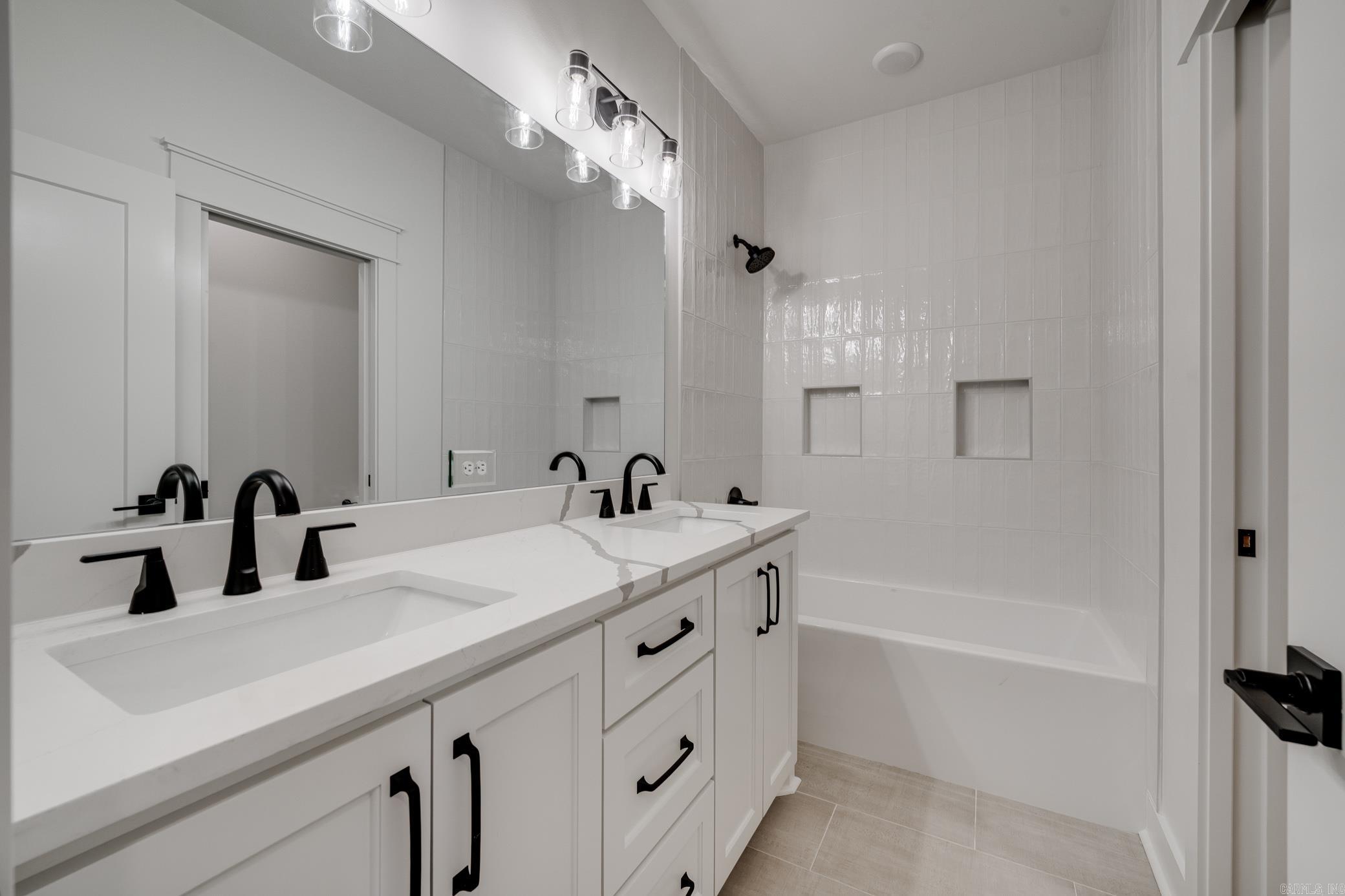 268 Castleberry Road  Greenbrier, AR