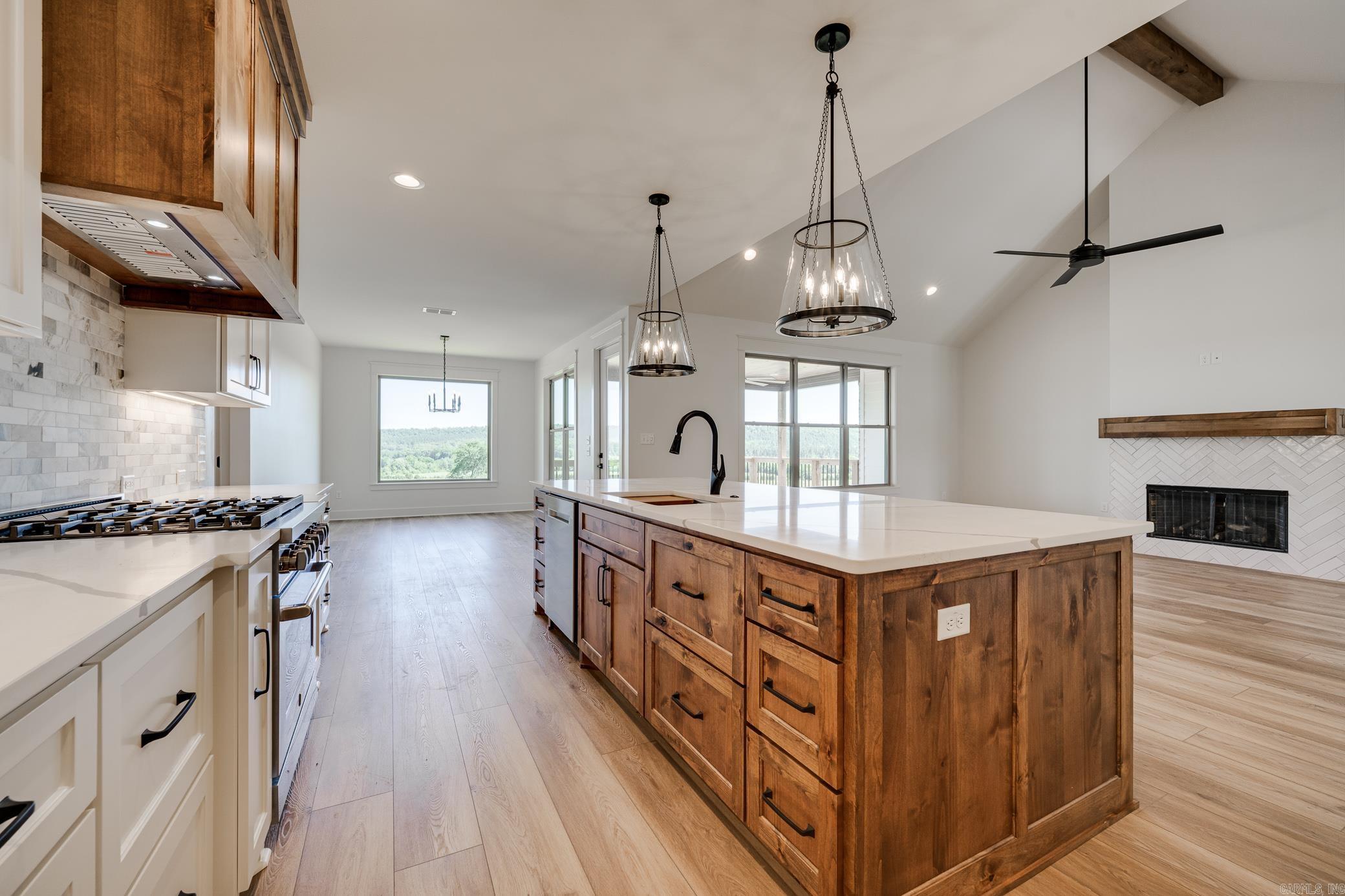 268 Castleberry Road  Greenbrier, AR