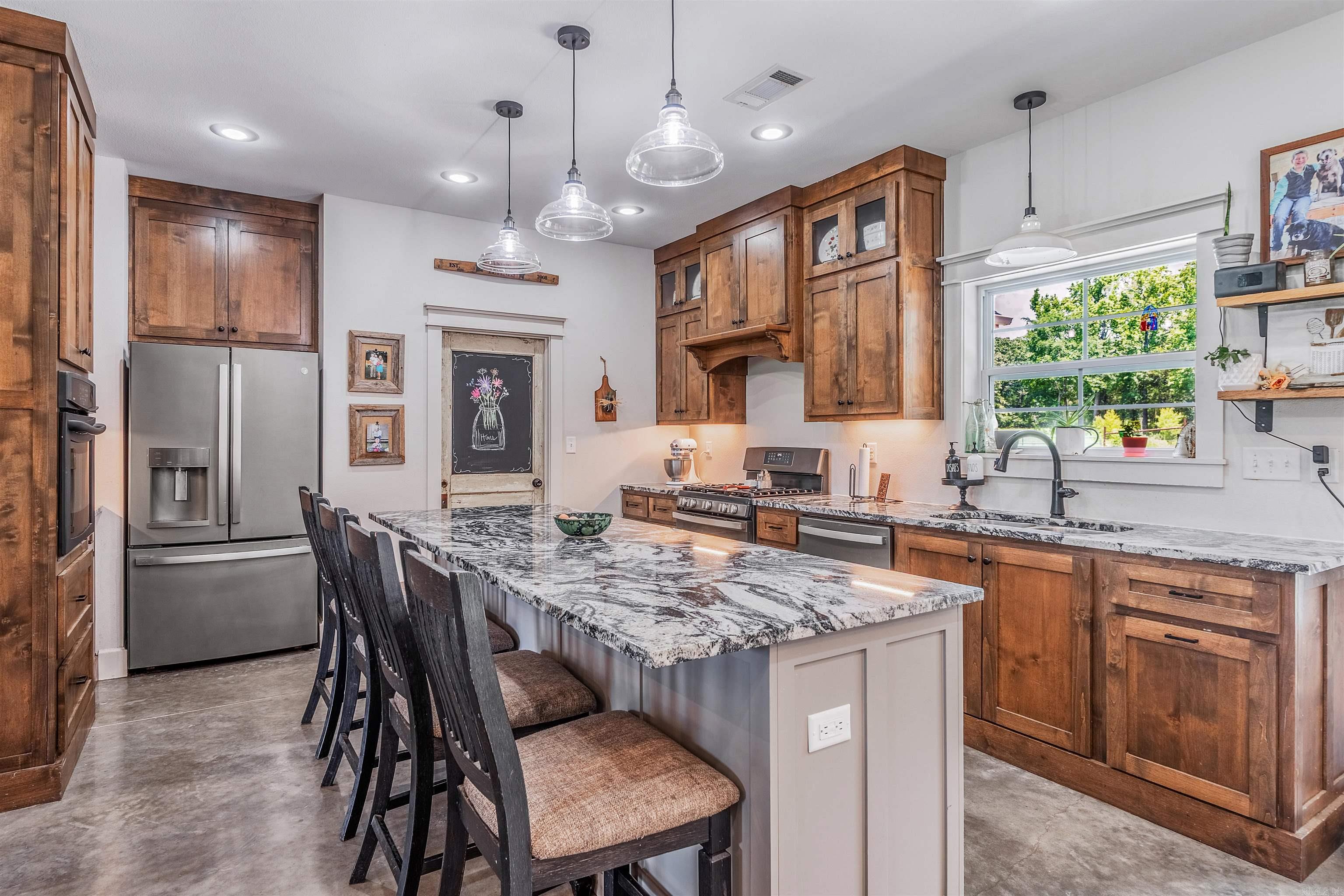 308 N Hwy 167  Bald Knob, AR