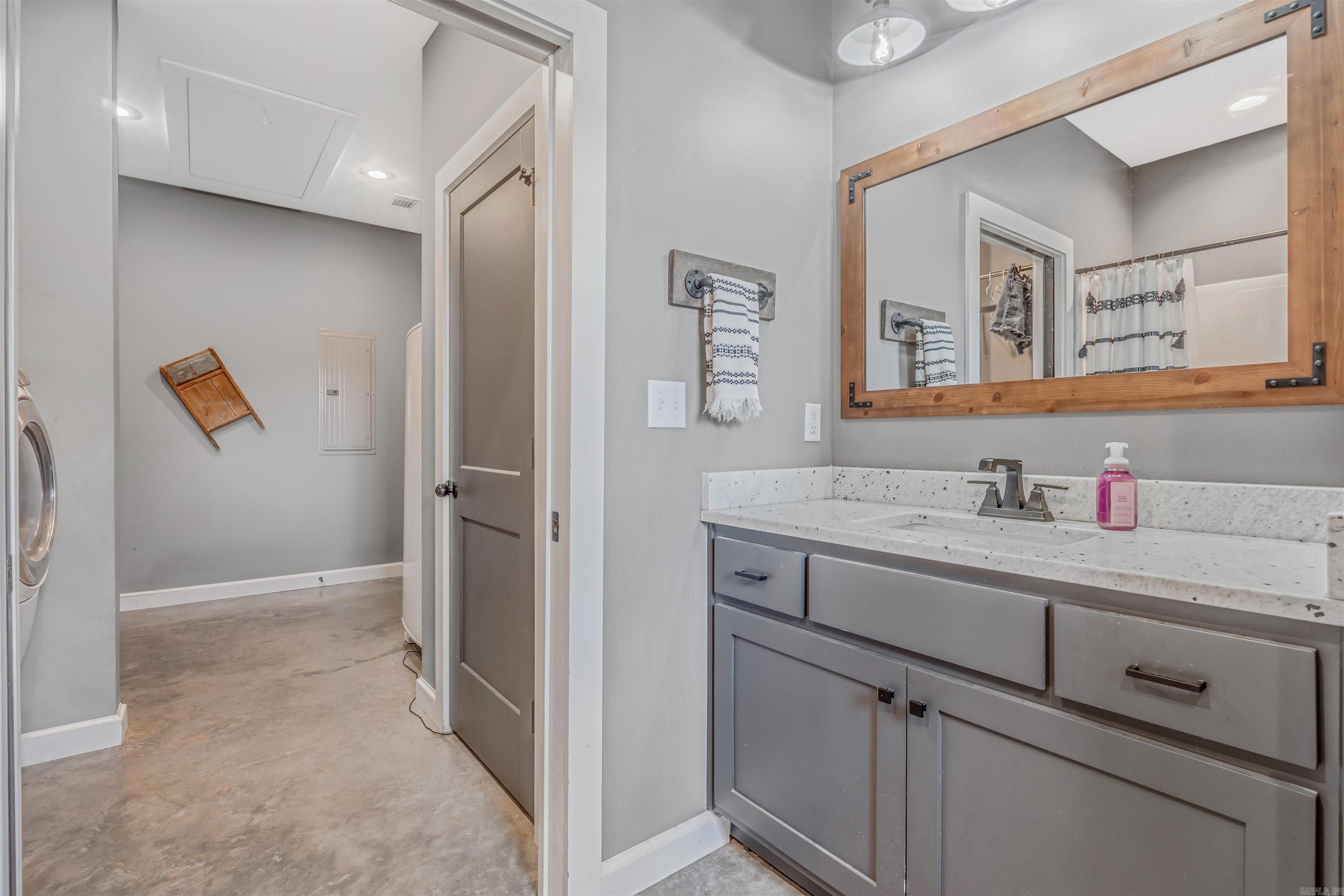 308 N Hwy 167  Bald Knob, AR