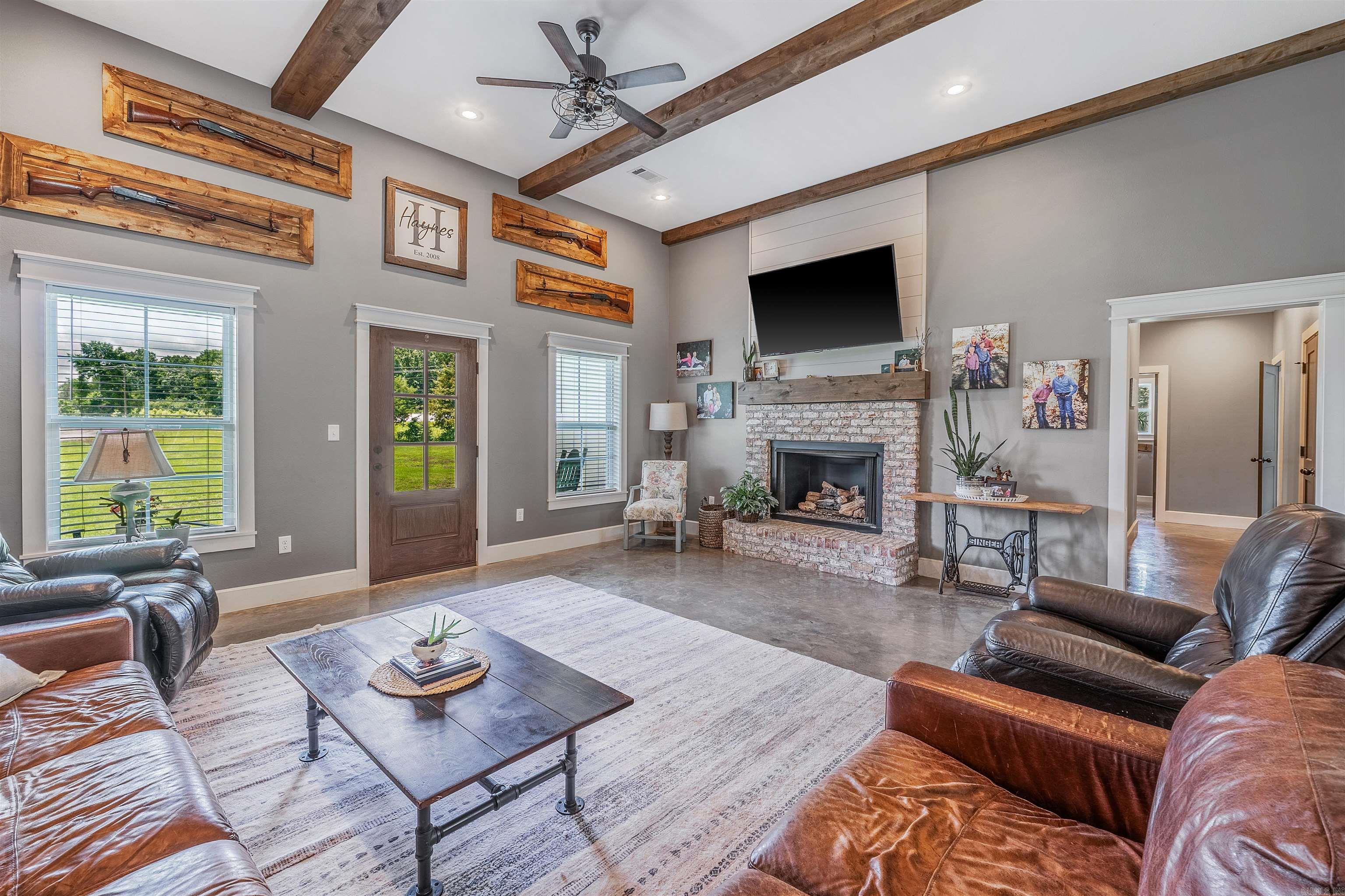 308 N Hwy 167  Bald Knob, AR