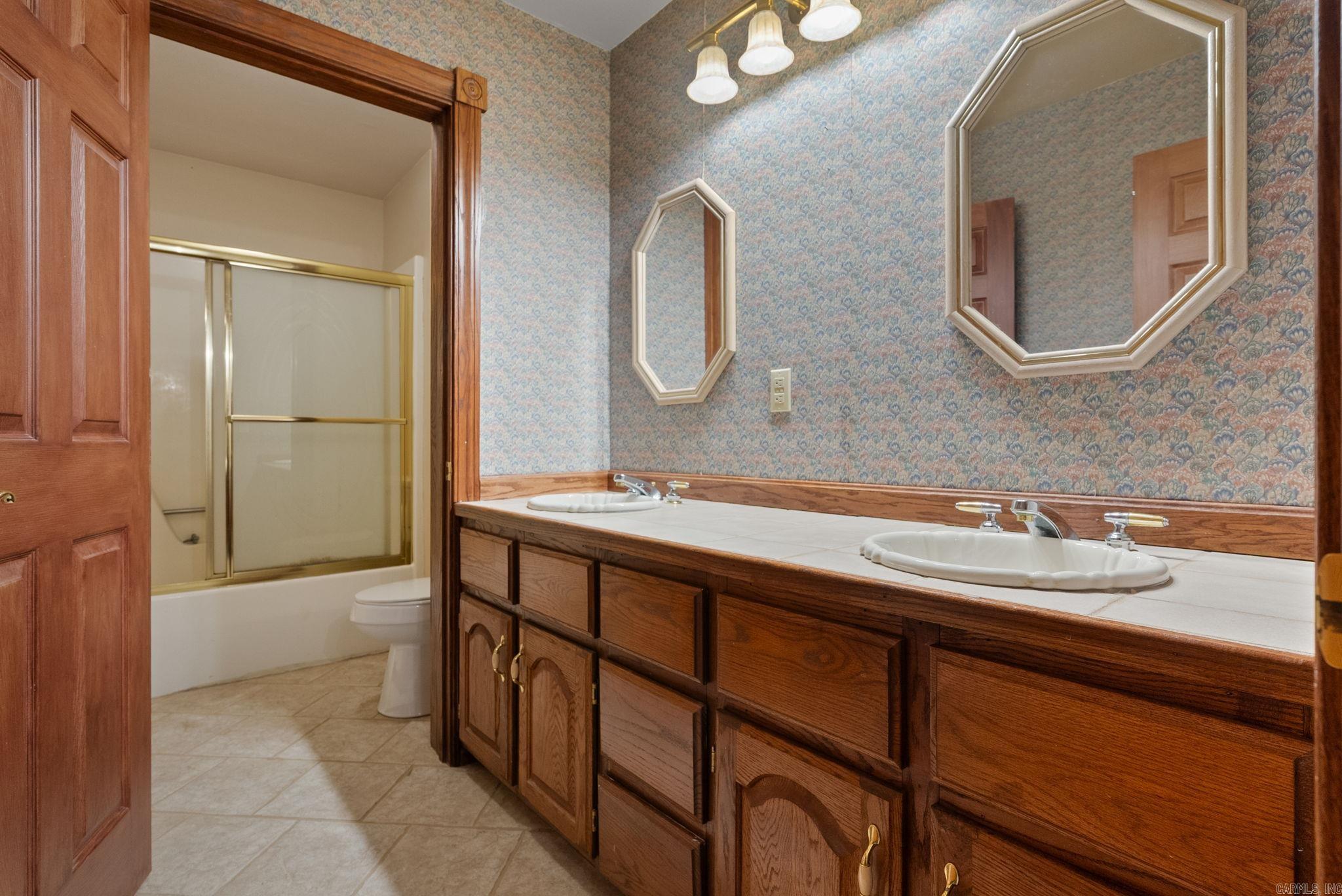 133 Mill Creek Drive  Greenbrier, AR