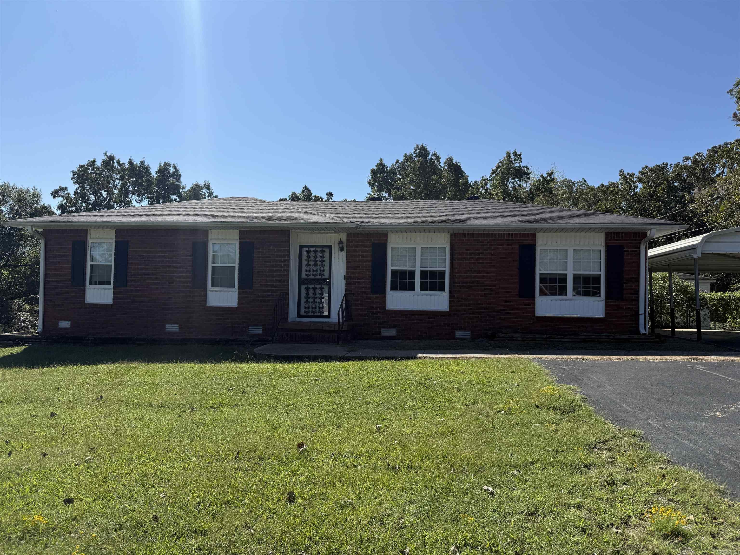 403 Lakeview Point