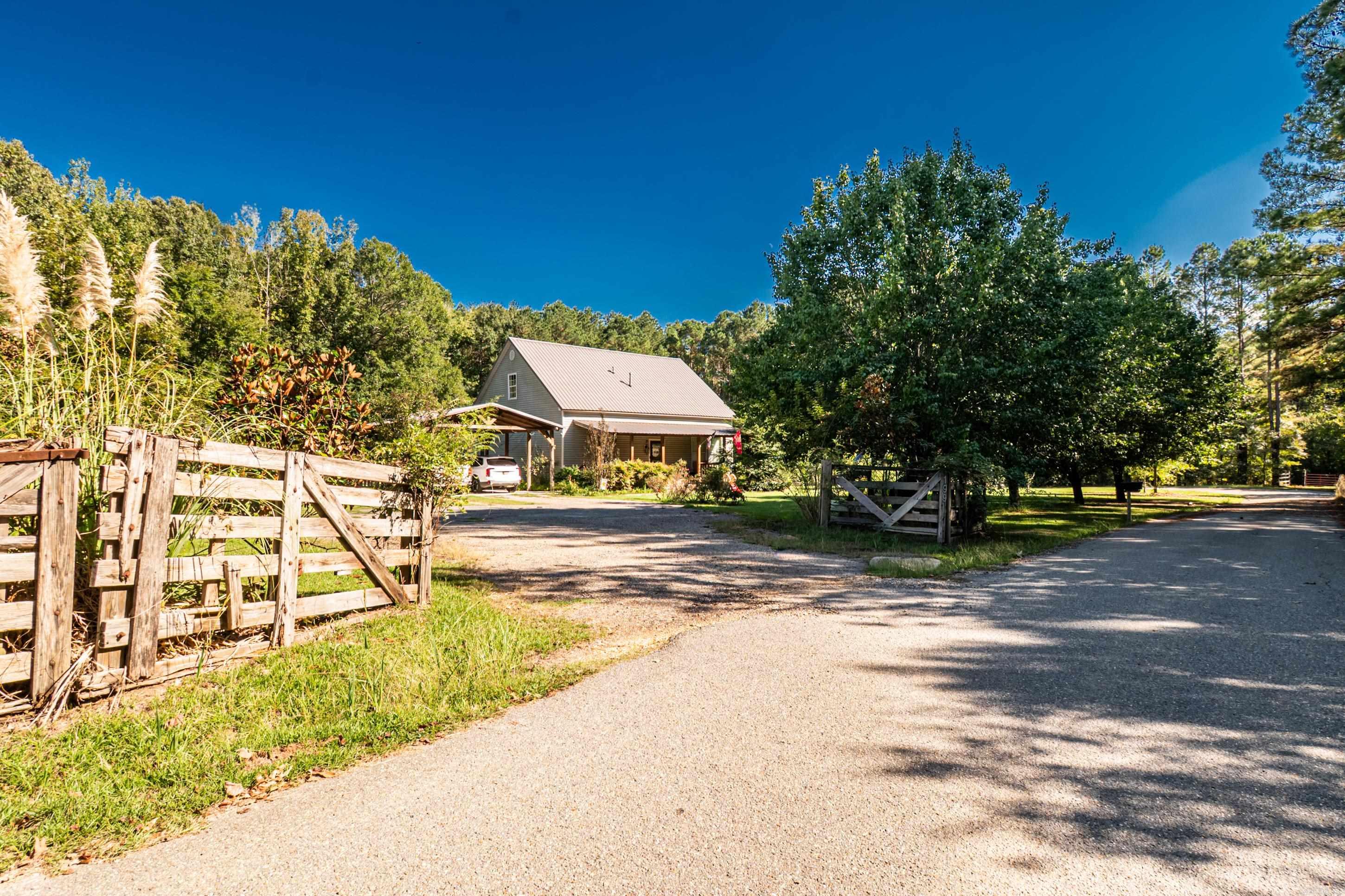 199 Lakewood Est
