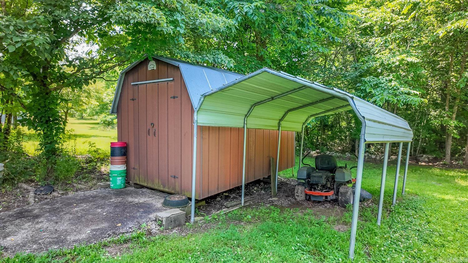 167 Timber Valley Road  Mammoth Spring, AR