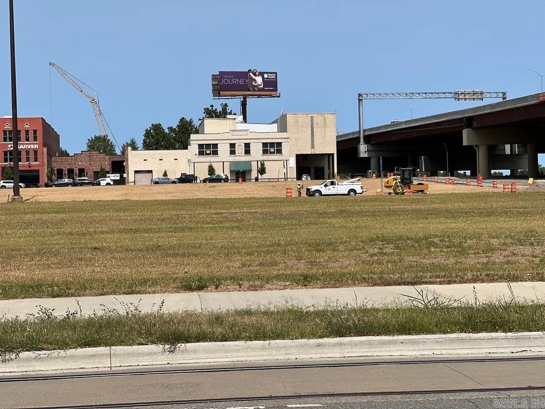 620 President Clinton  Little Rock, AR