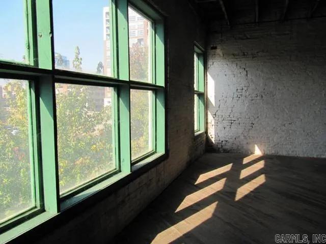 620 President Clinton  Little Rock, AR