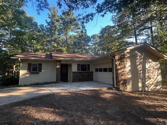 10  TOTANA PLACE  Hot Springs Village, AR