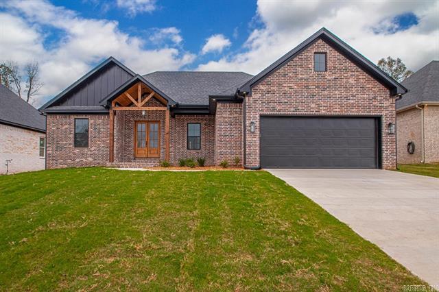 541  Valley Oak  Sherwood, AR