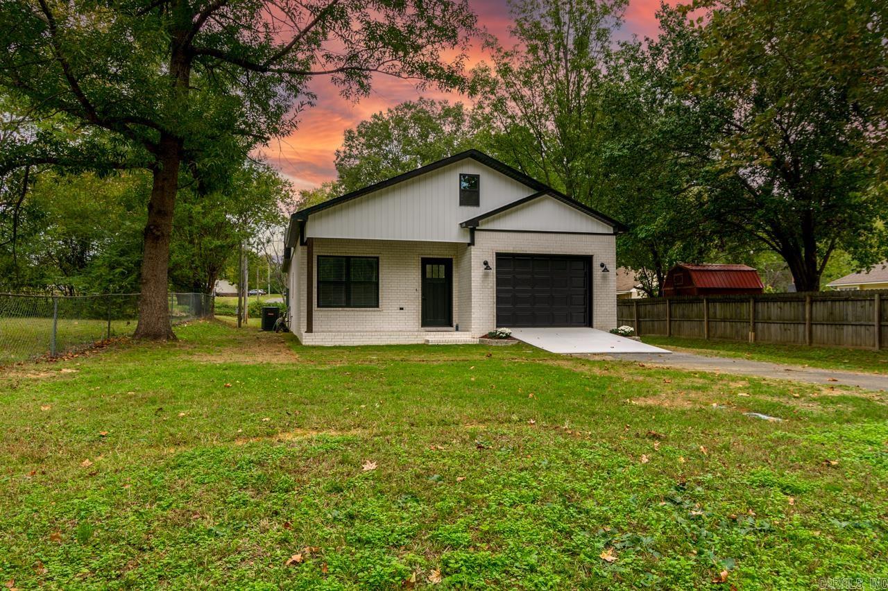 6 7th Street  Greenbrier, AR