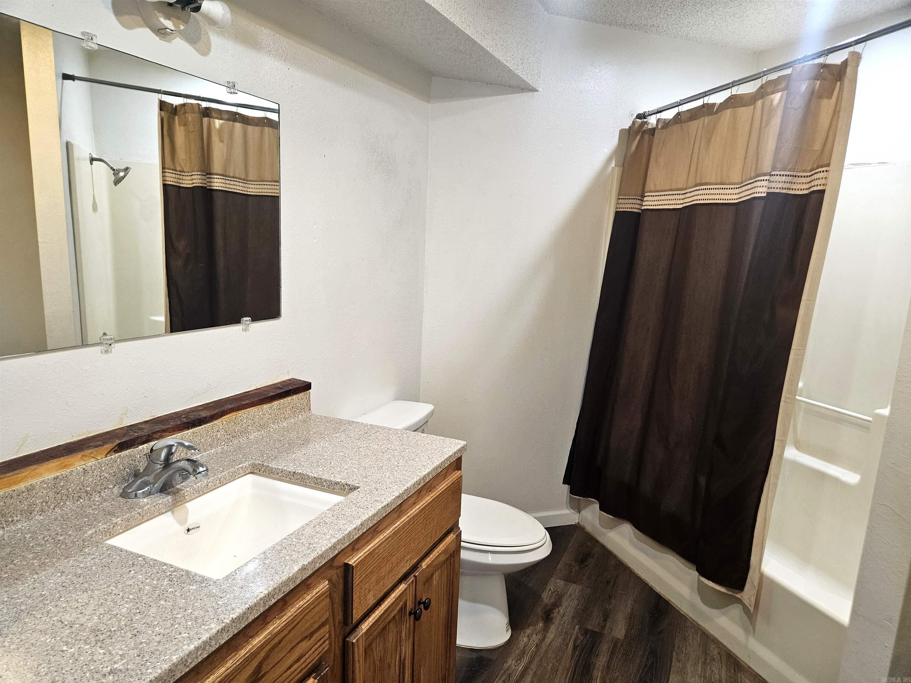 210 E Cowling  Ashdown, AR