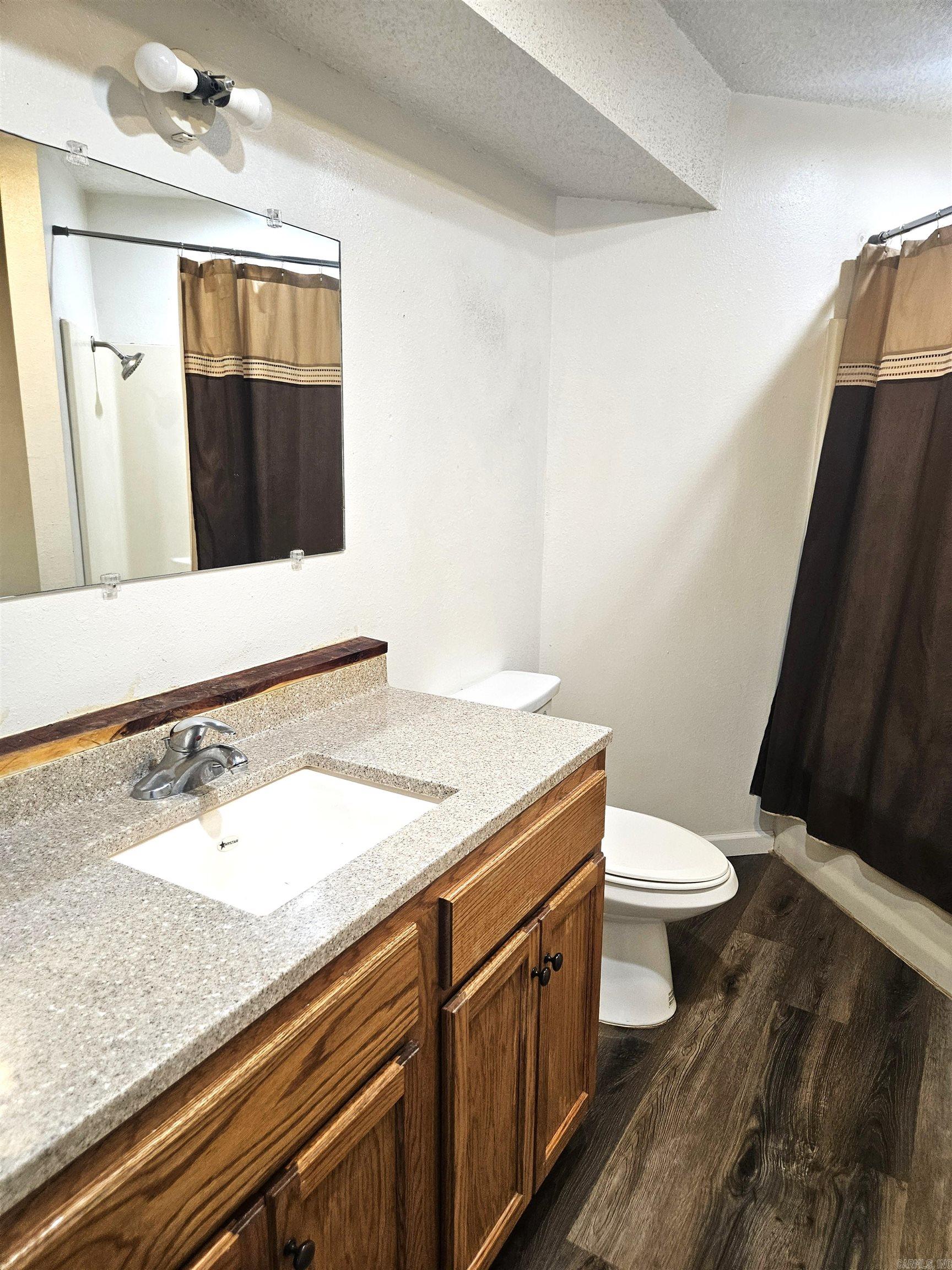 210 E Cowling  Ashdown, AR