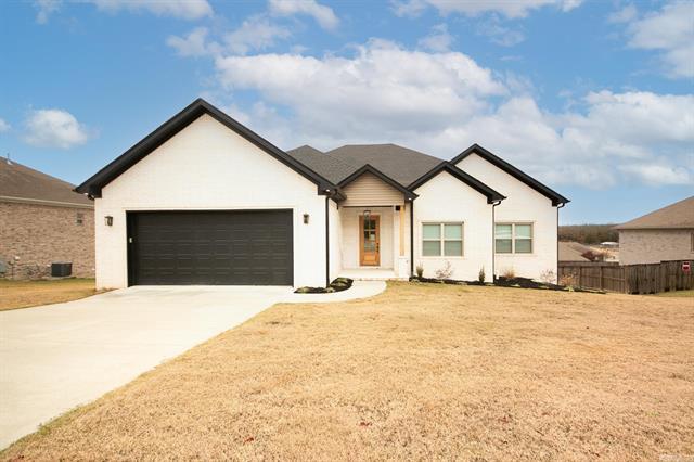 1593  Vista  Cabot, AR