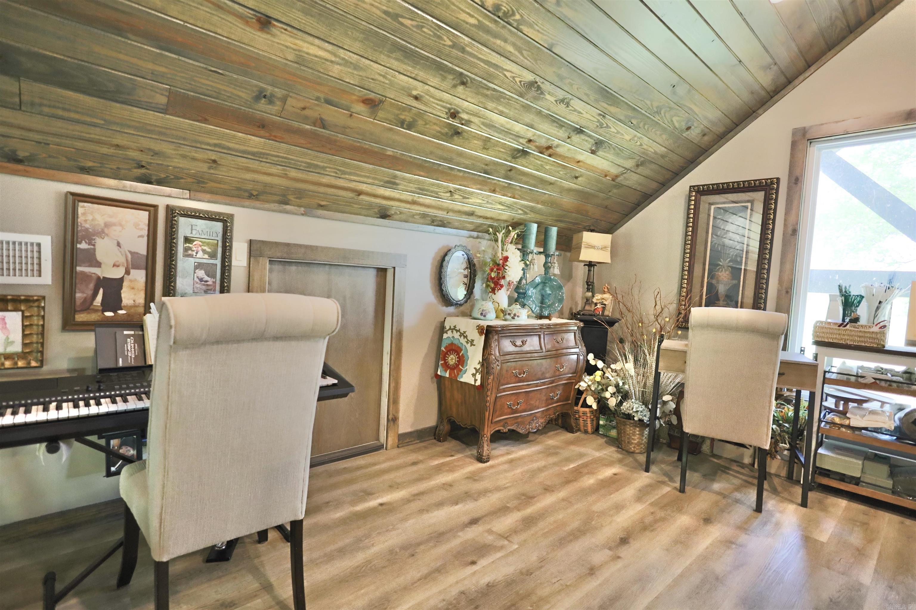 352 Rocky River  Glenwood, AR