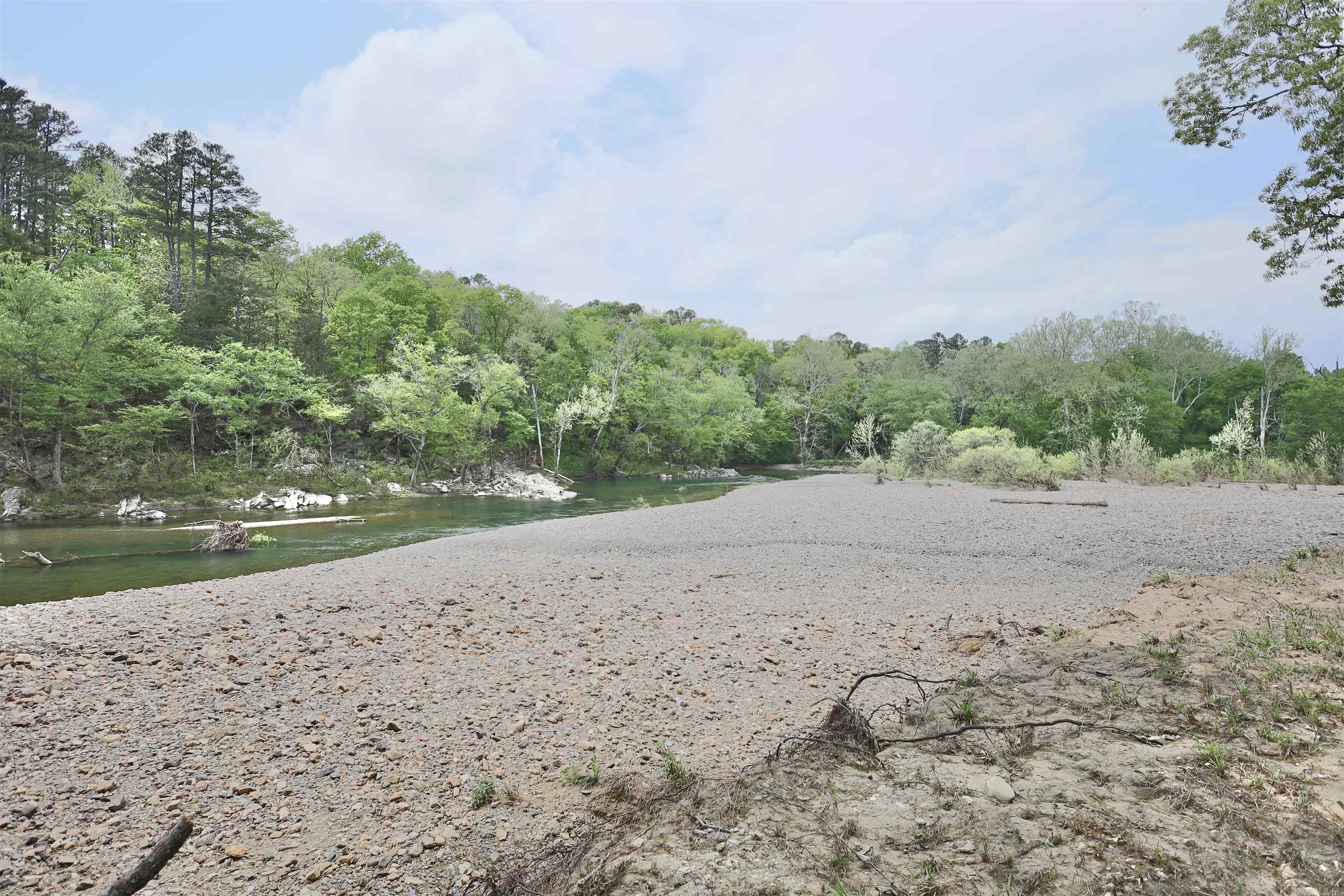 352 Rocky River  Glenwood, AR