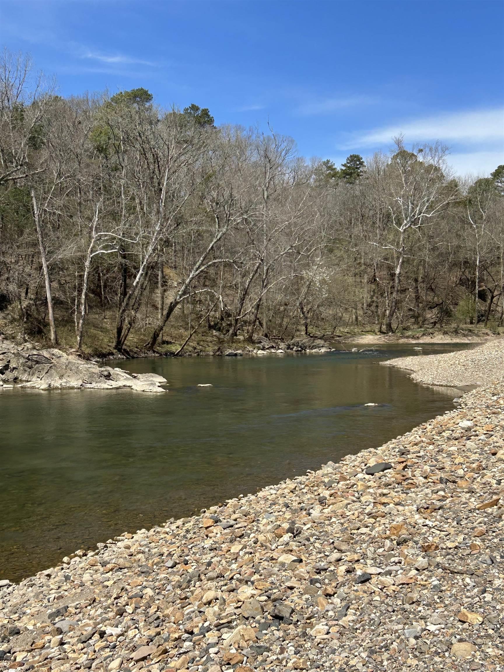 352 Rocky River  Glenwood, AR