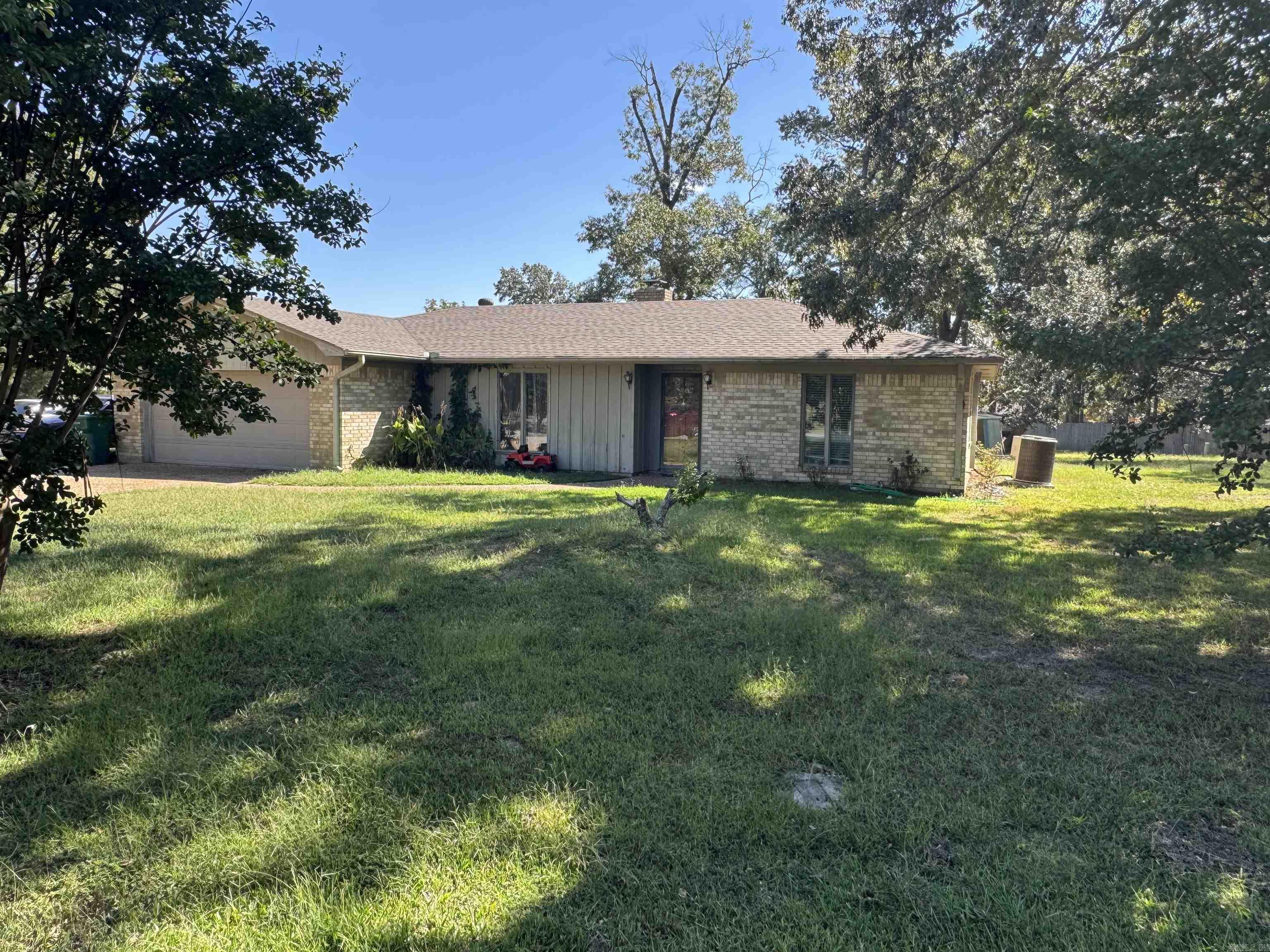 1601 Rainbow Dr  White Hall, AR