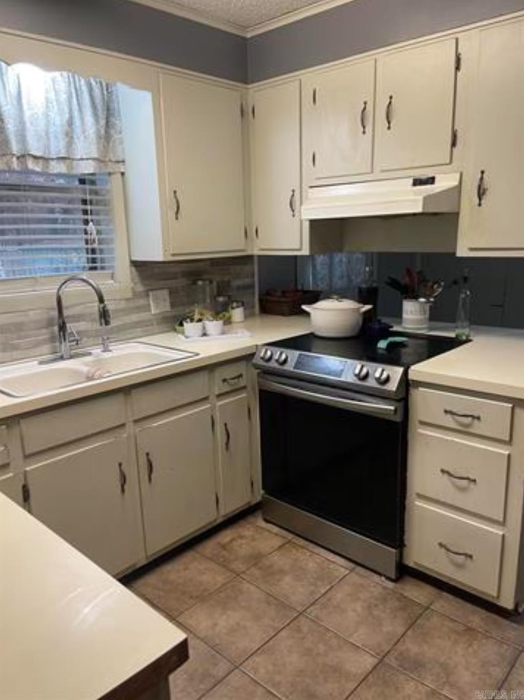 1601 Rainbow Dr  White Hall, AR