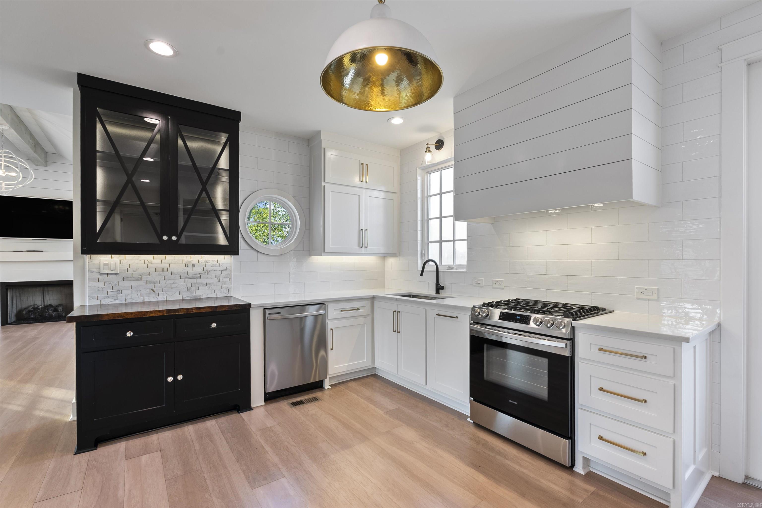 1624 Pine Valley  Little Rock, AR