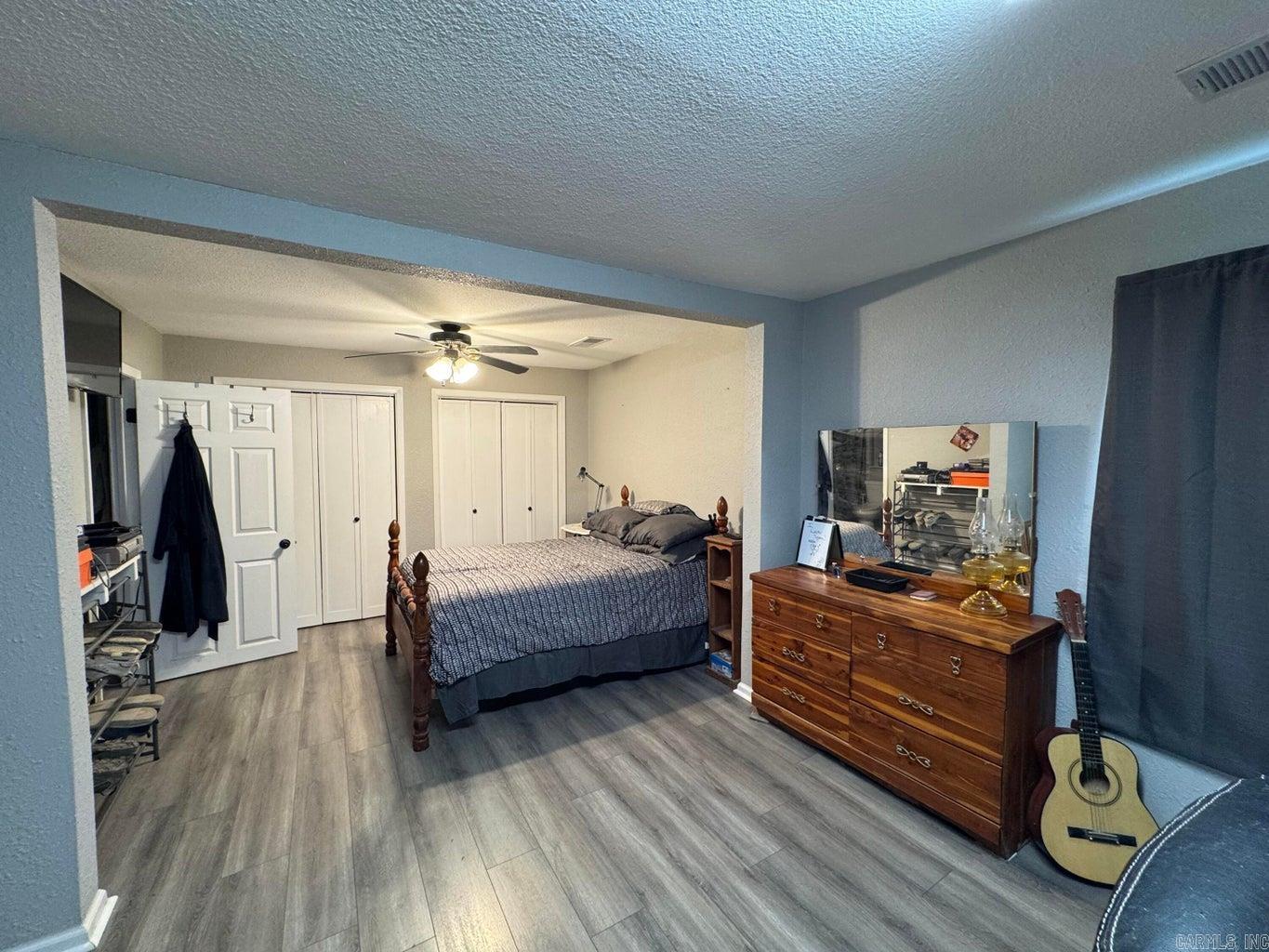 4601 E Highland  Jonesboro, AR