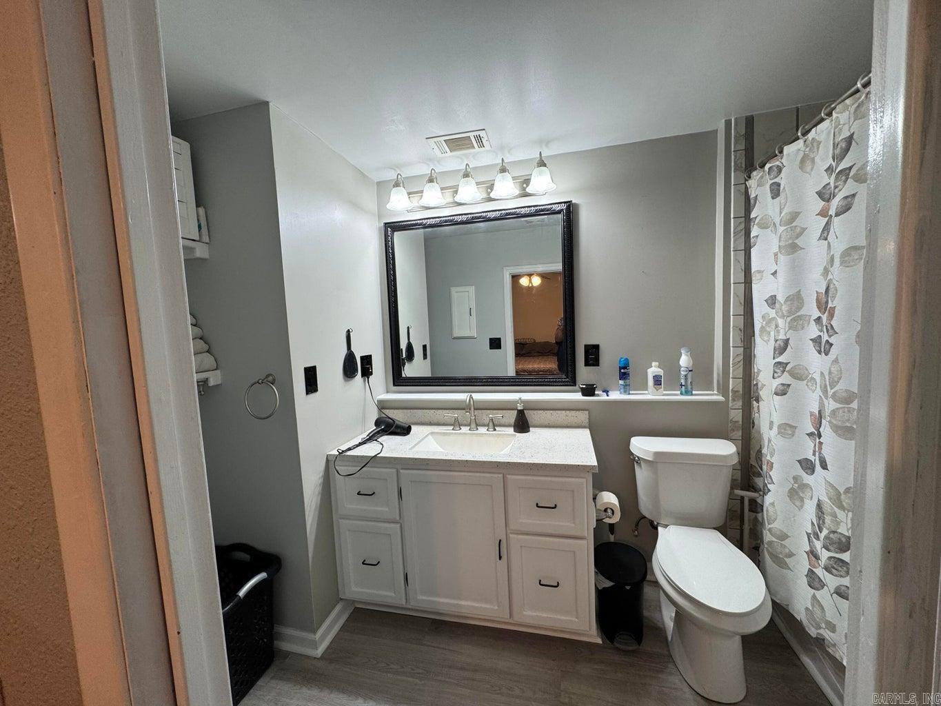 4601 E Highland  Jonesboro, AR