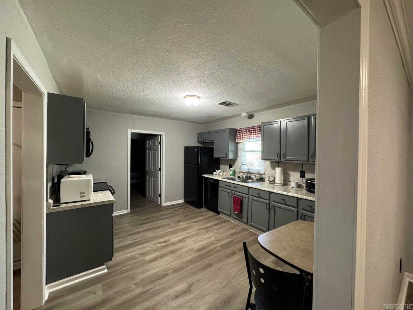 4601 E Highland  Jonesboro, AR