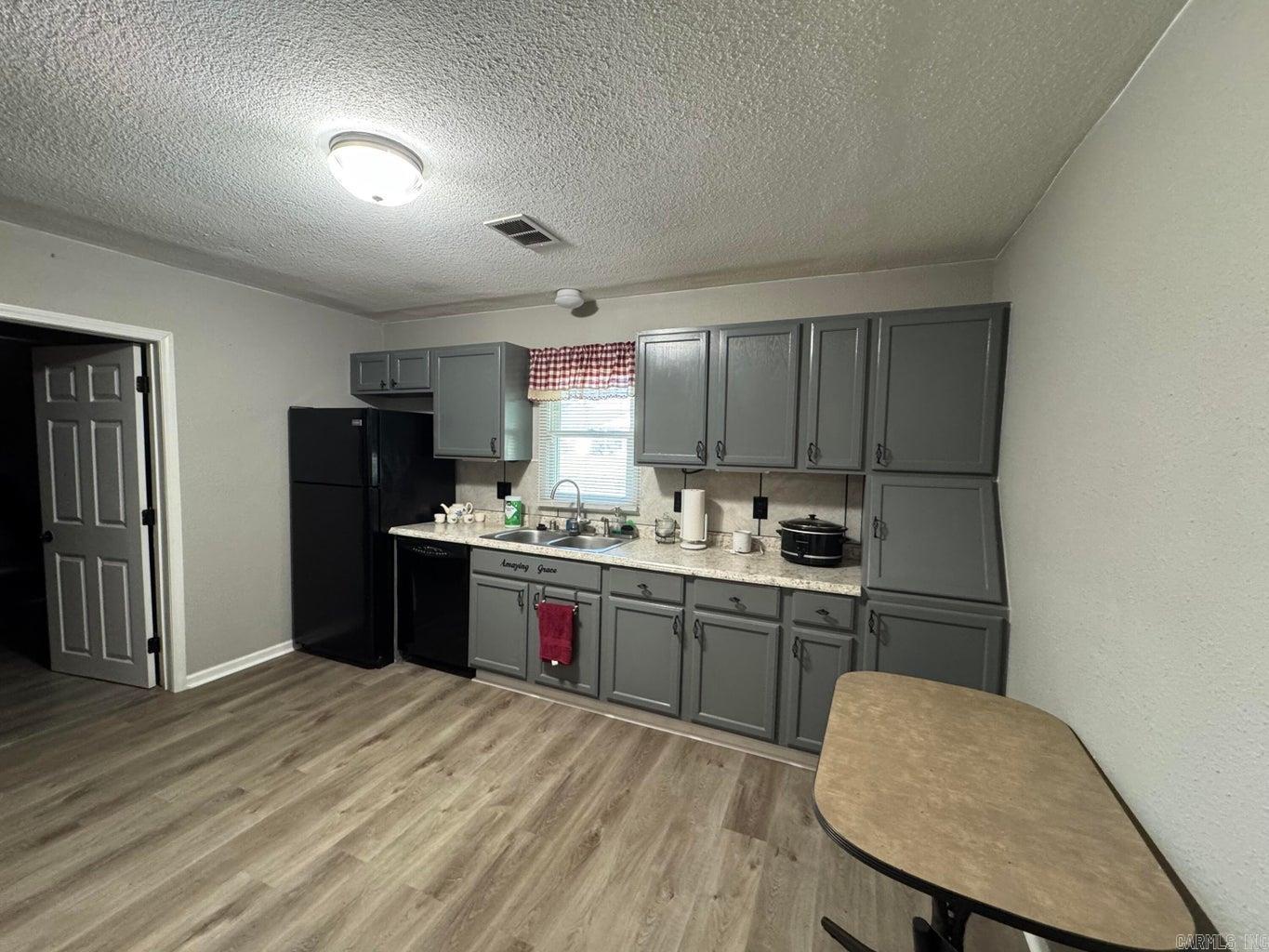 4601 E Highland  Jonesboro, AR