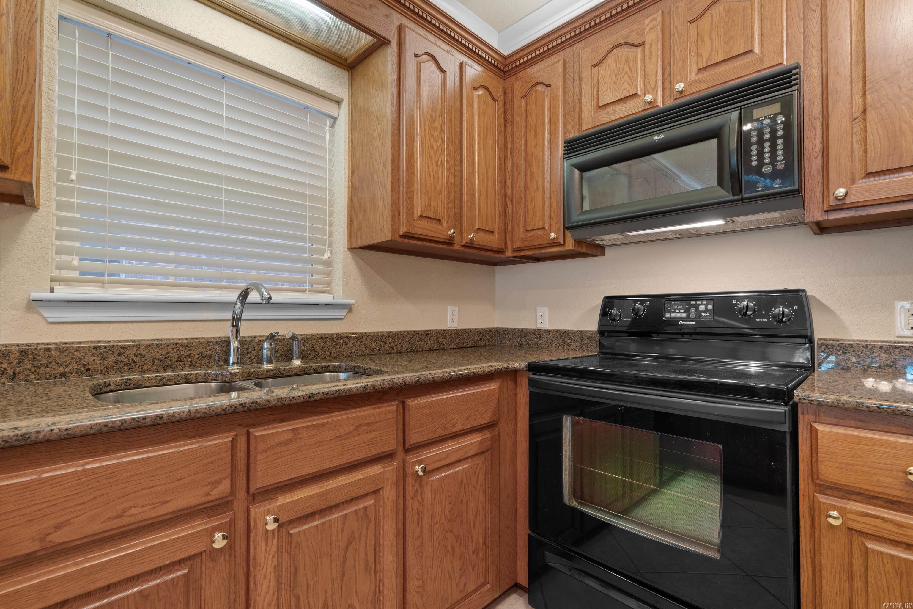 451 Lakeland  Hot Springs, AR