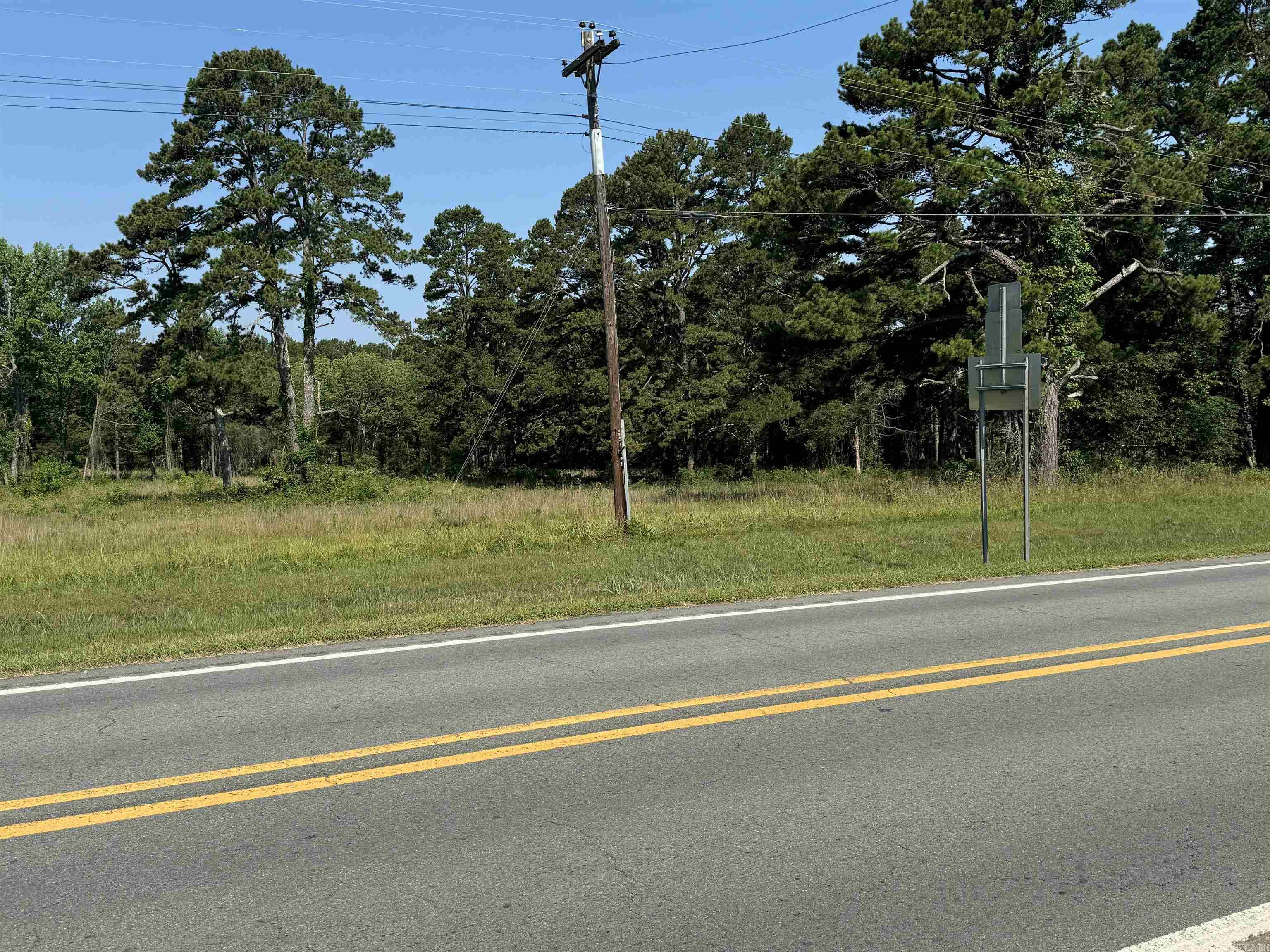 6.86 Acres Edgemont  Greers Ferry, AR