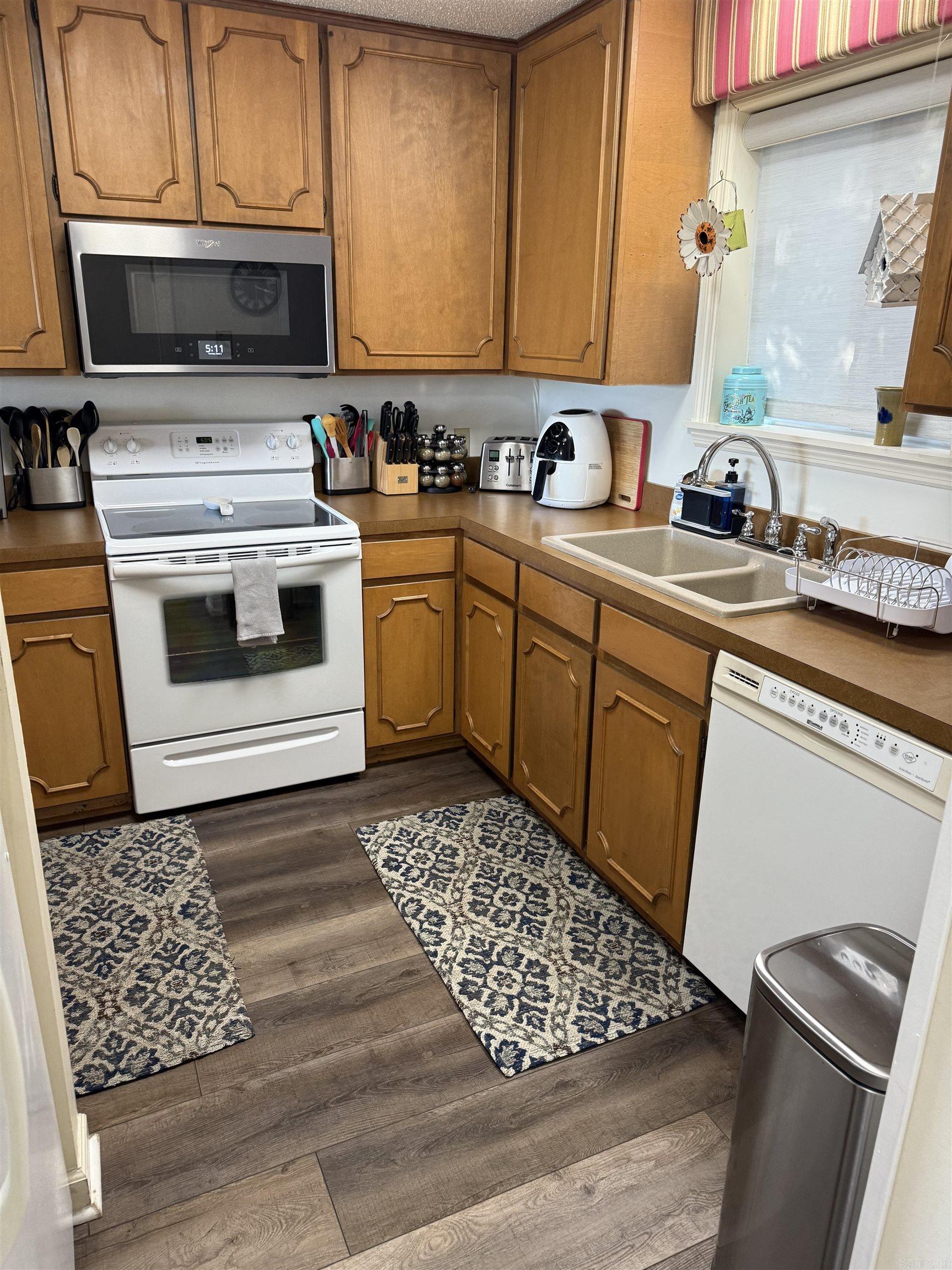 125 Chelsea #38  Fairfield Bay, AR