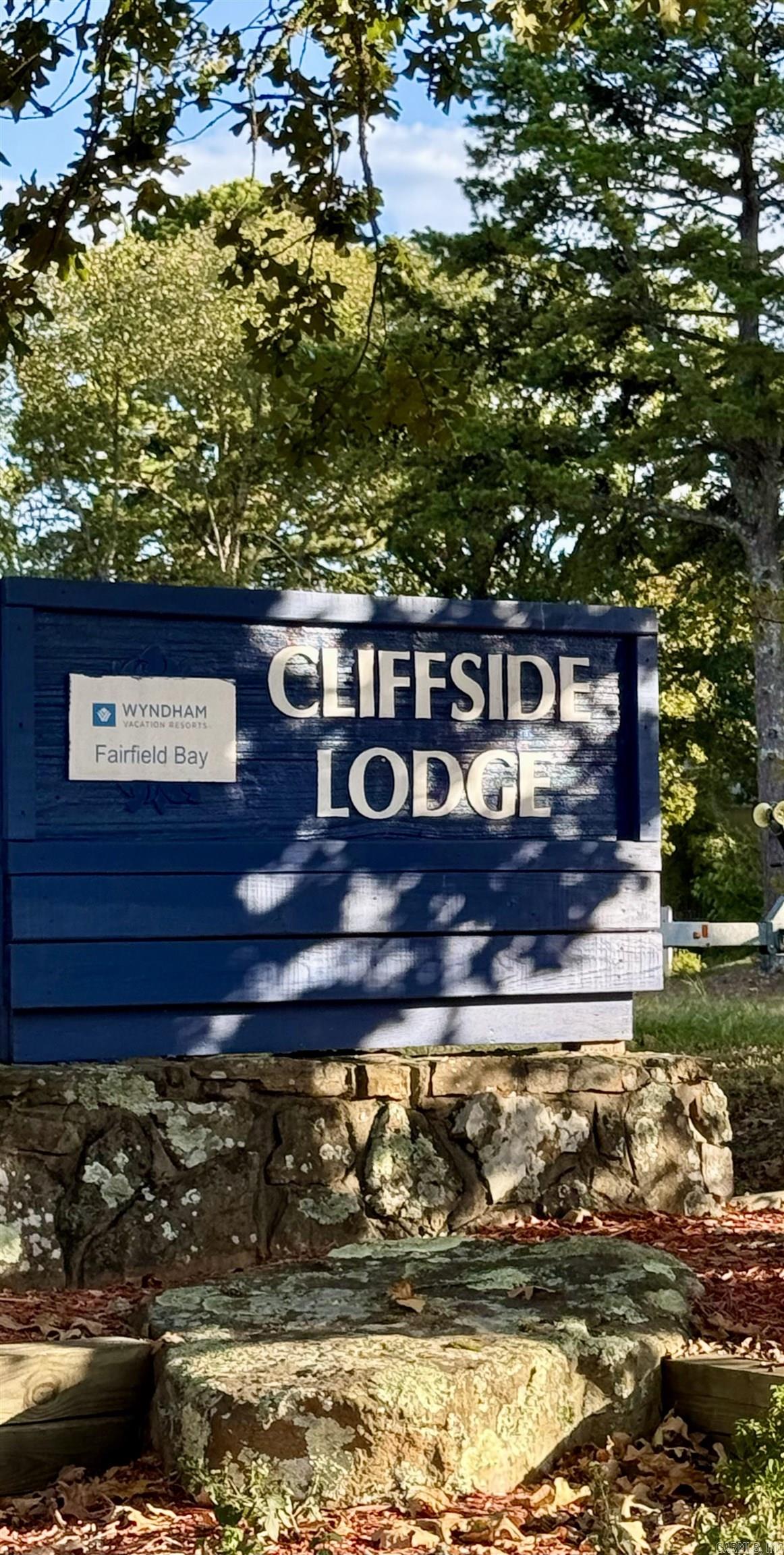 125 Chelsea #38  Fairfield Bay, AR