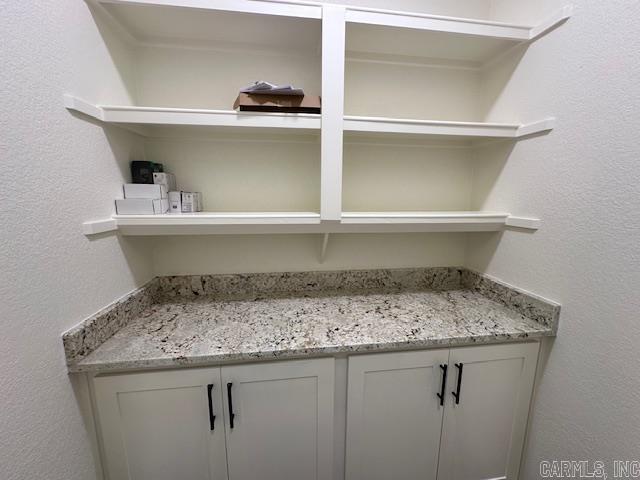 1008 Duke  Bauxite, AR