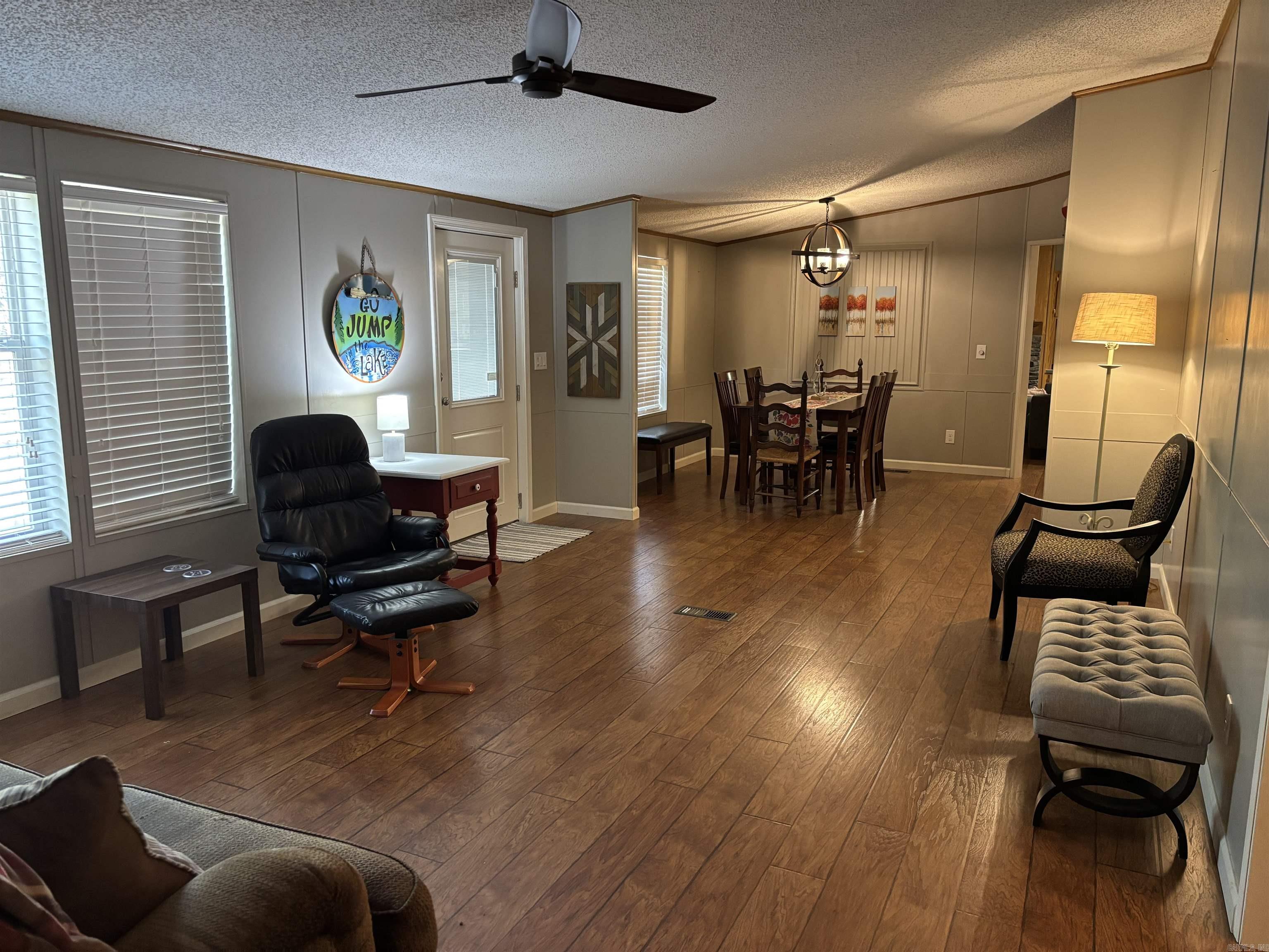 50 Decatur  Greers Ferry, AR
