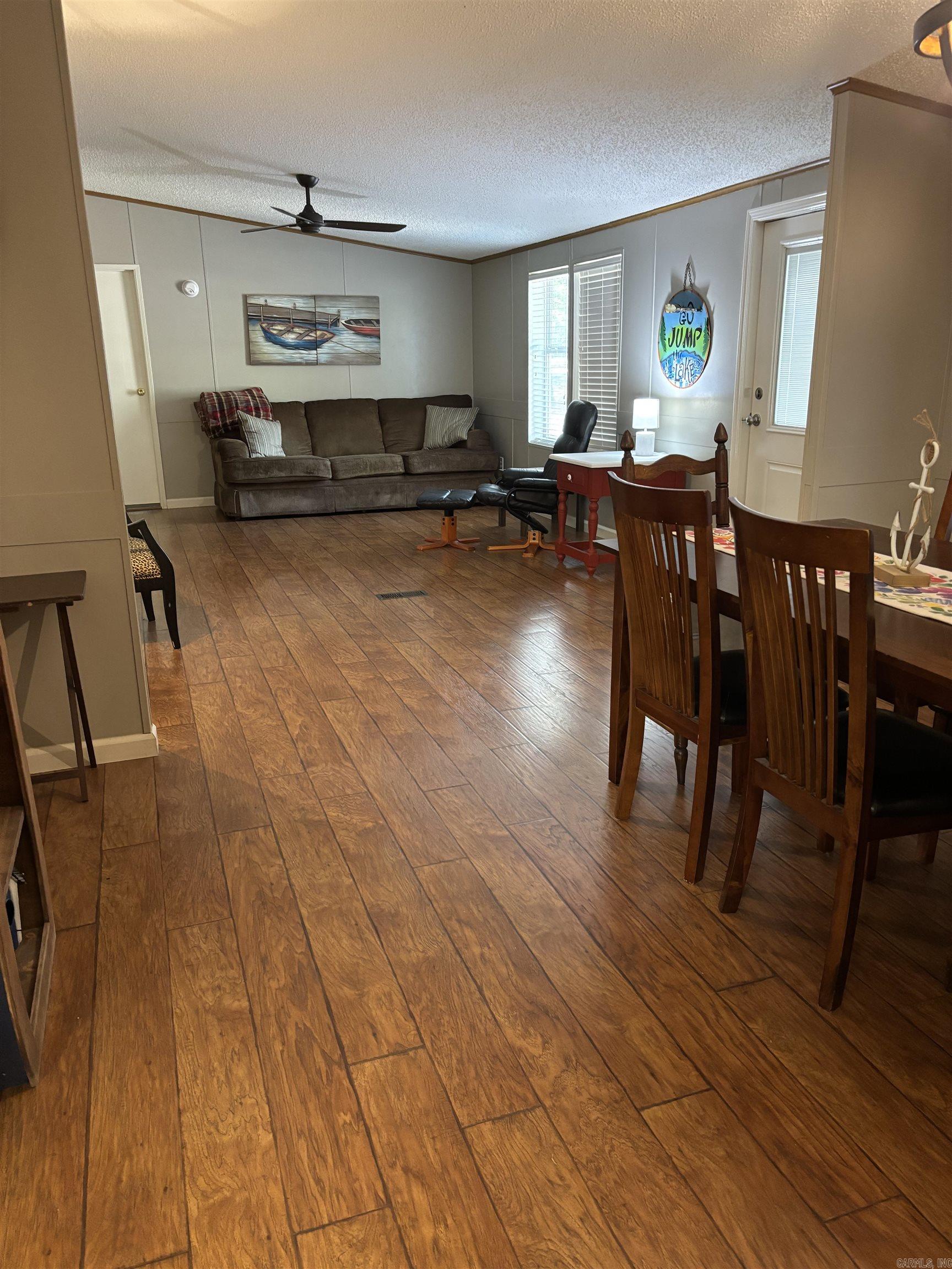 50 Decatur  Greers Ferry, AR