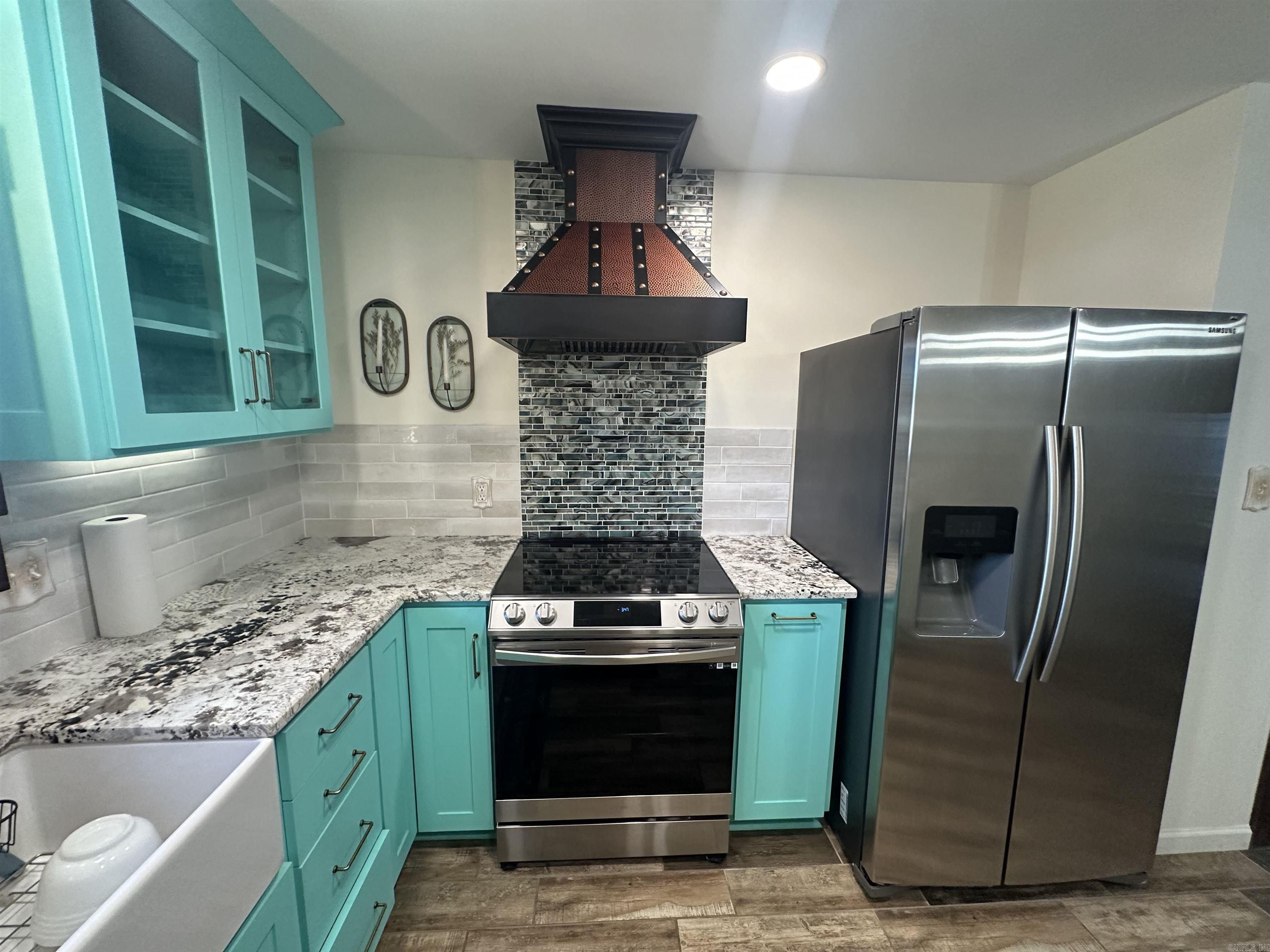 701 N RED  Sheridan, AR