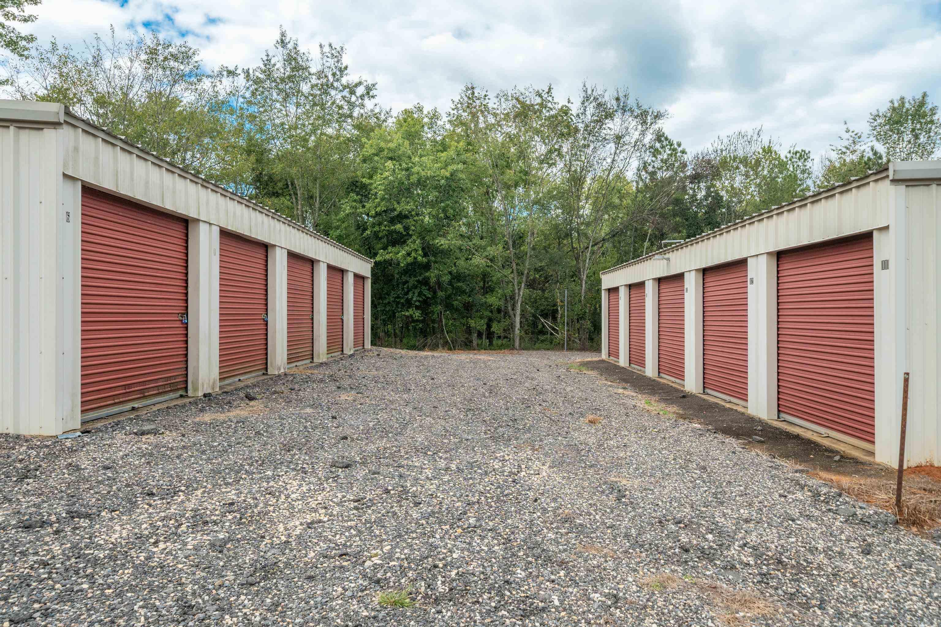 21565 HWY 51  Malvern, AR
