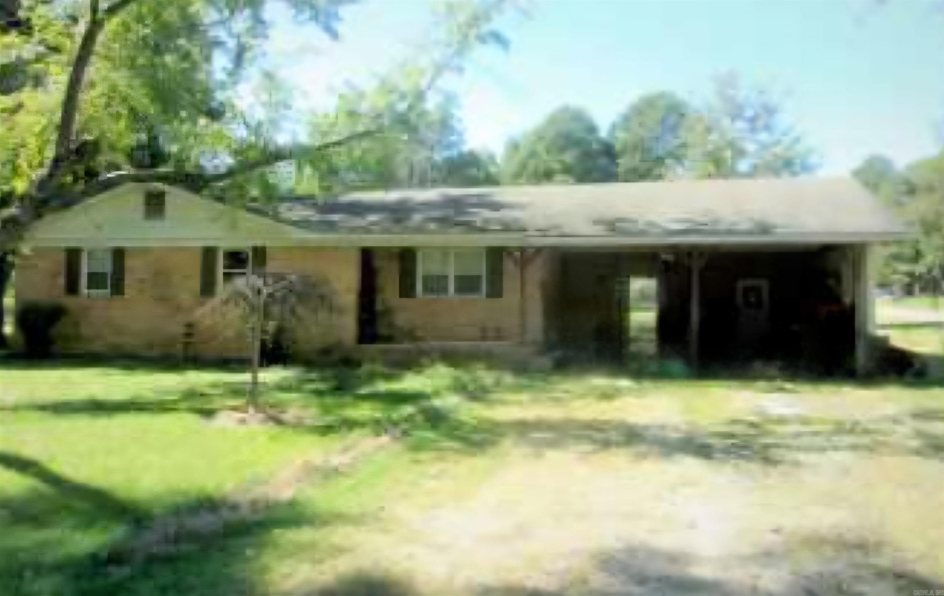 249 N Fordyce St  Rector, AR