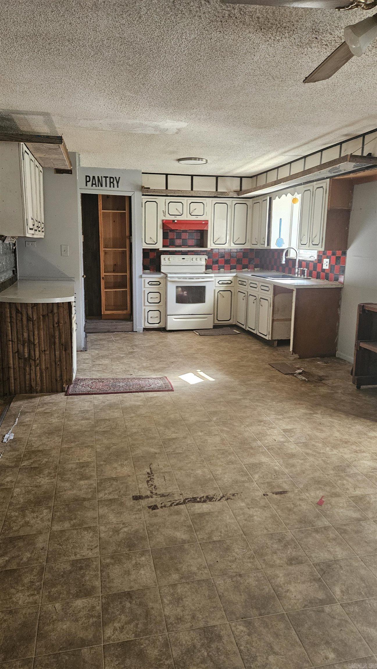 249 N Fordyce St  Rector, AR