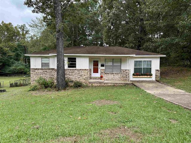 1703  O'Connell  Arkadelphia, AR