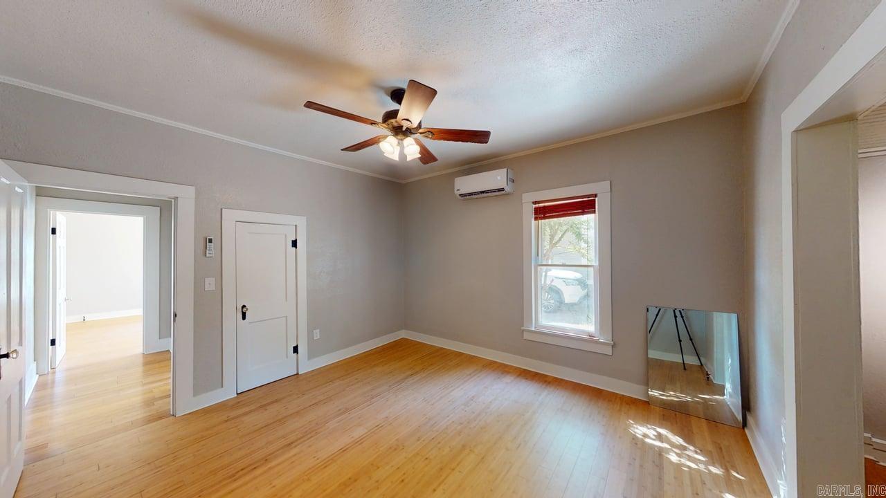 1209 Clifton  Conway, AR