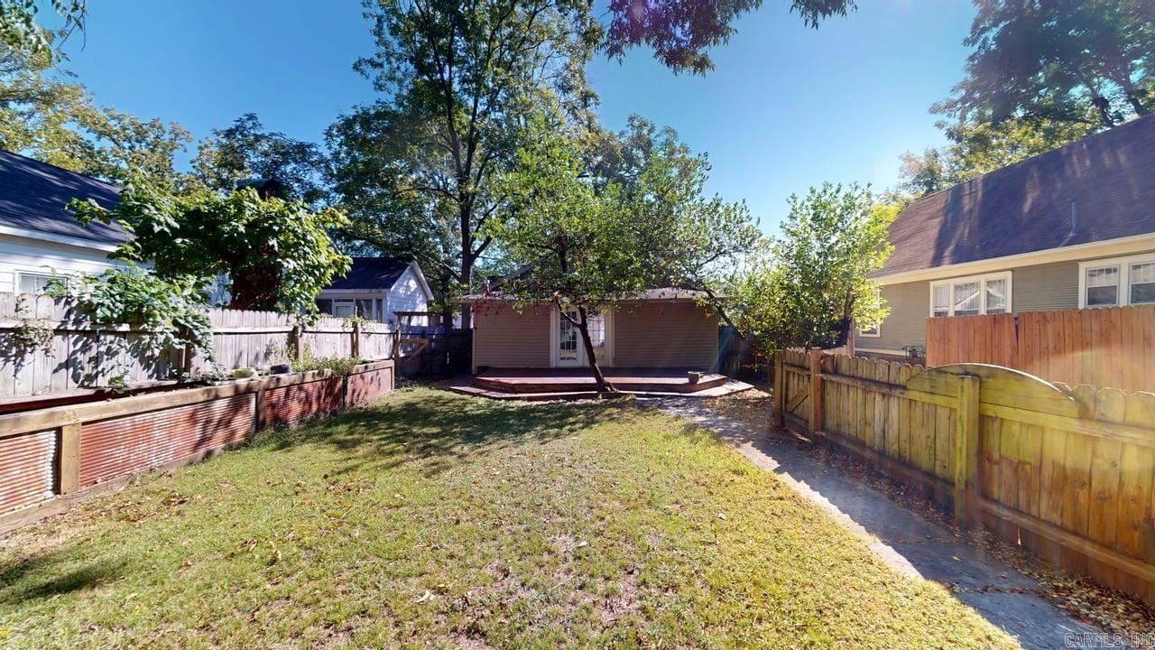 1209 Clifton  Conway, AR