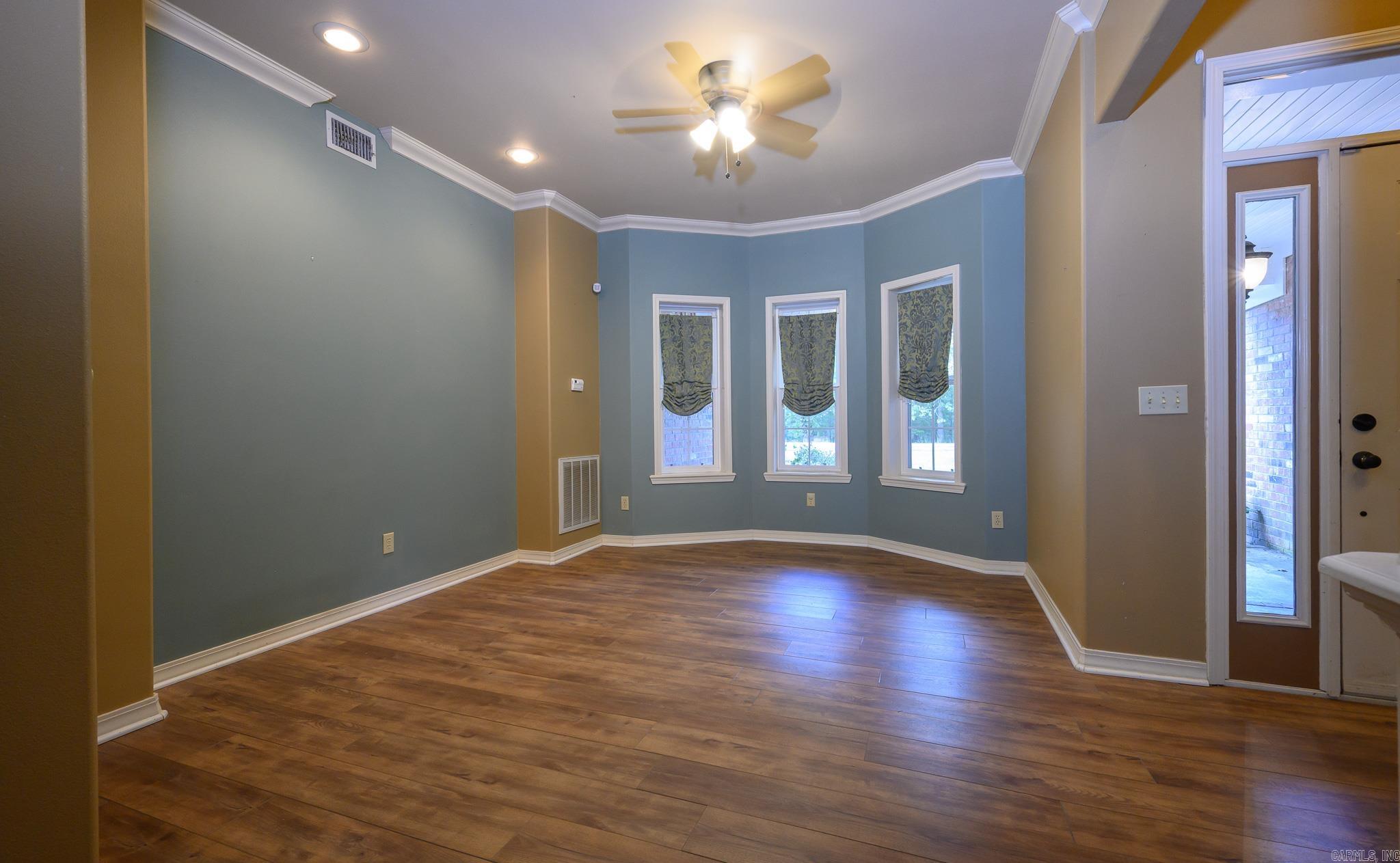 120 Penny Lane  Mena, AR