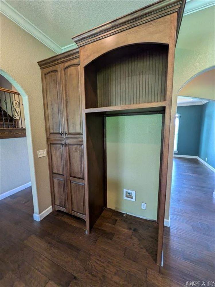 302 Private Rd 3388  Clarksville, AR