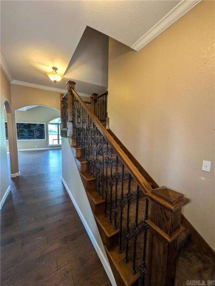 302 Private Rd 3388  Clarksville, AR