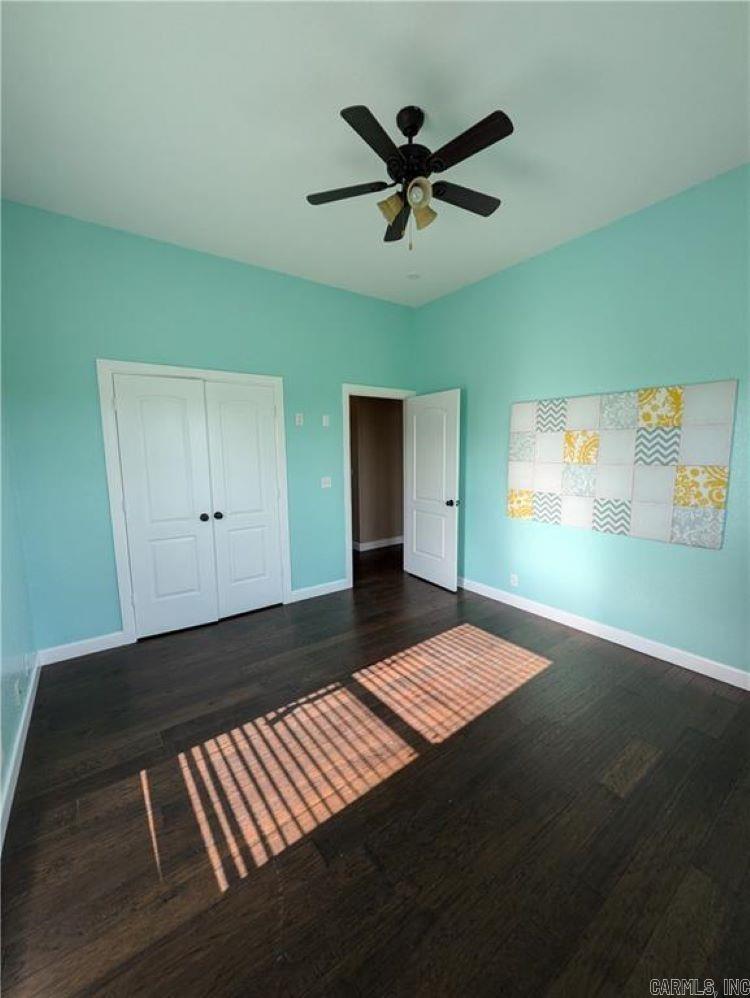 302 Private Rd 3388  Clarksville, AR