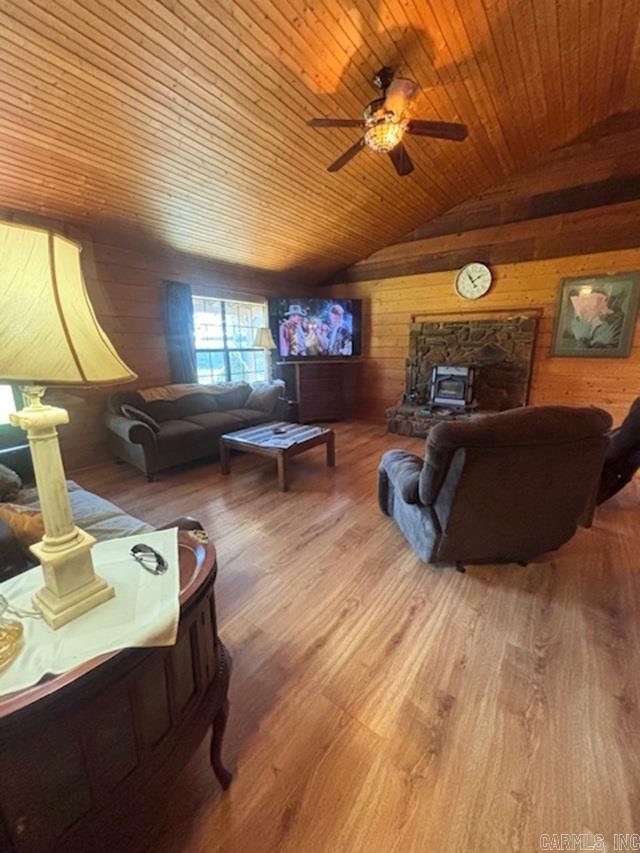 1337 Polk Road 38  Hatfield, AR