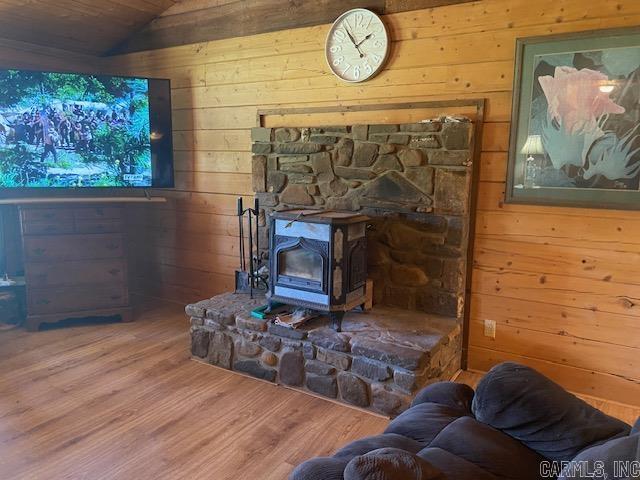 1337 Polk Road 38  Hatfield, AR